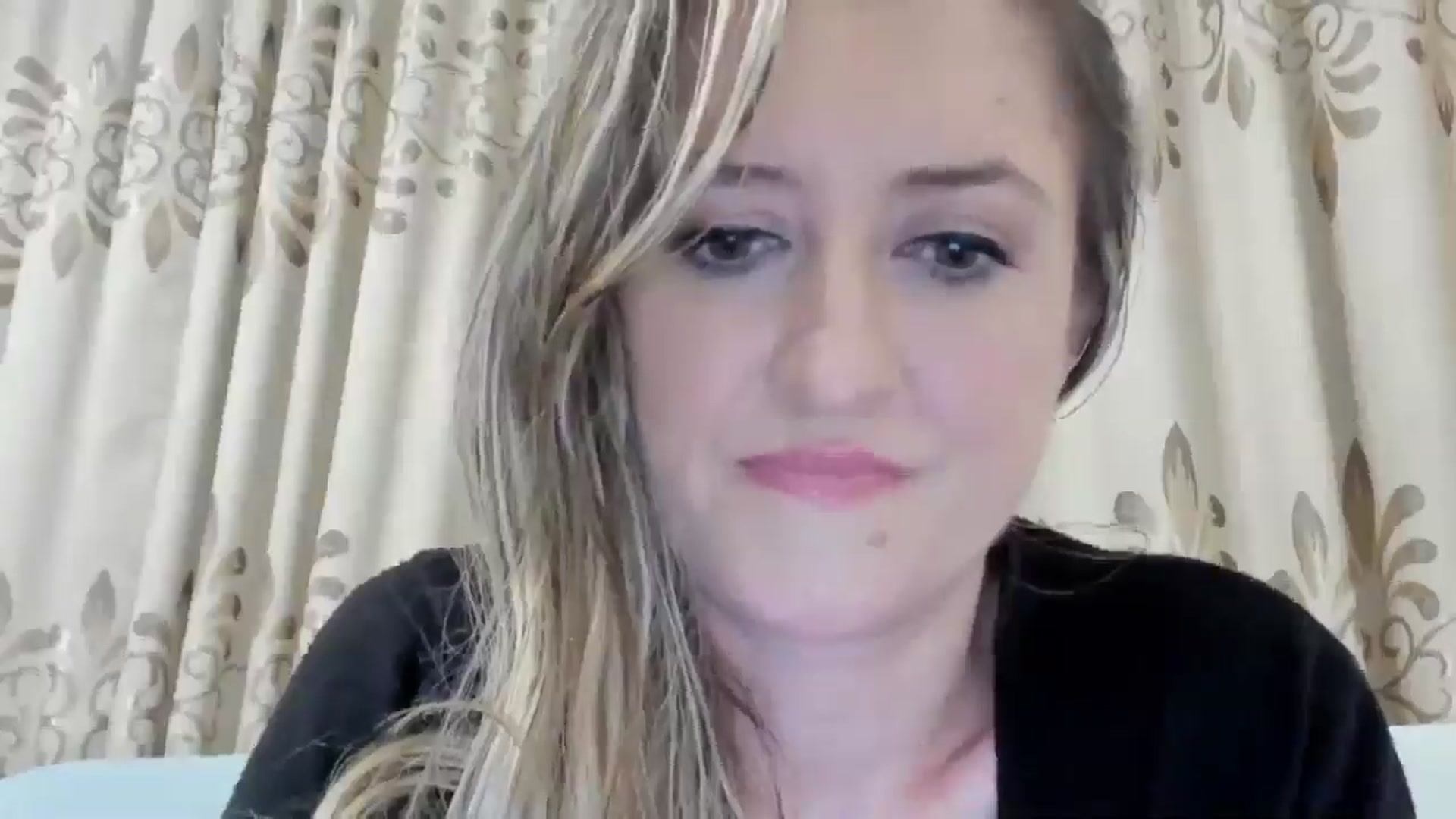 Gallery image thumbnail from BestDream's myfreecams stream on, 08/31/2025, 02:33 image 17 of 20