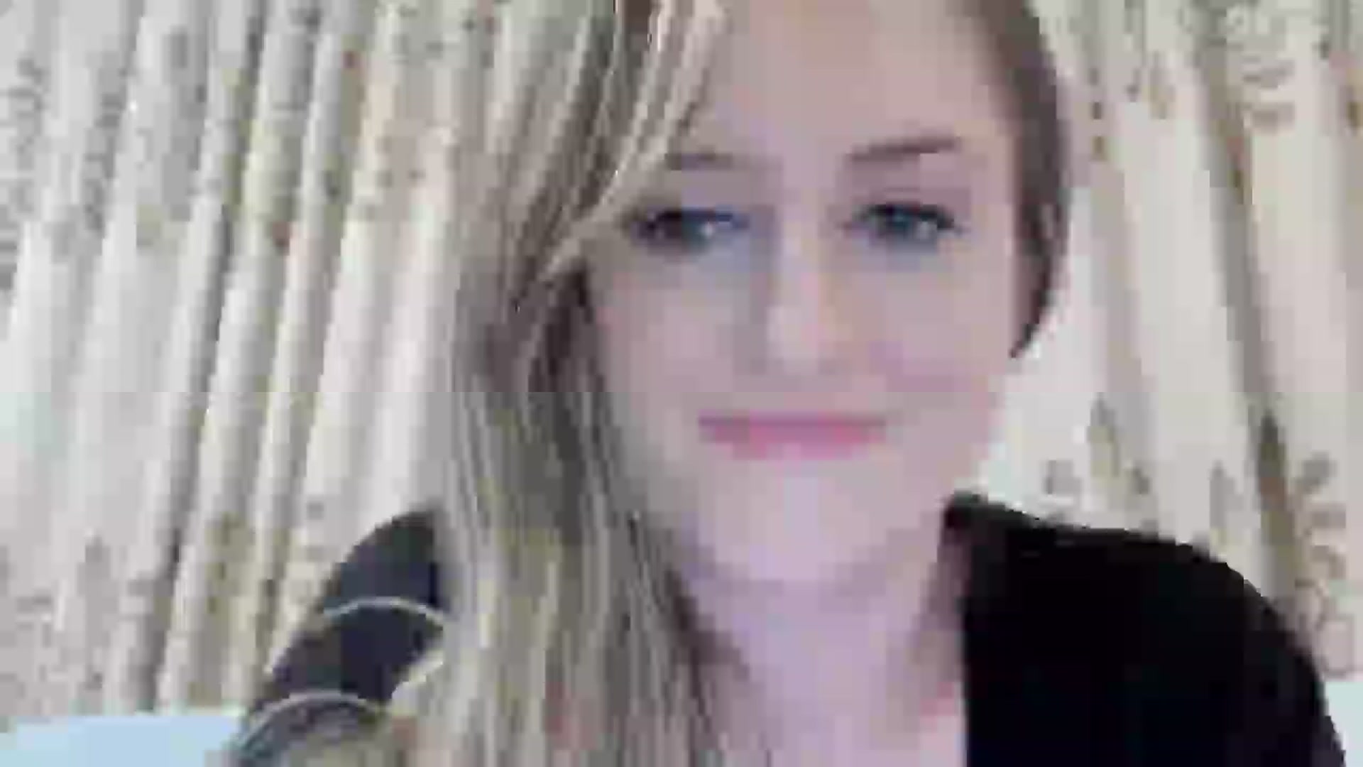Gallery image thumbnail from BestDream's myfreecams stream on, 08/31/2025, 02:33 image 14 of 20