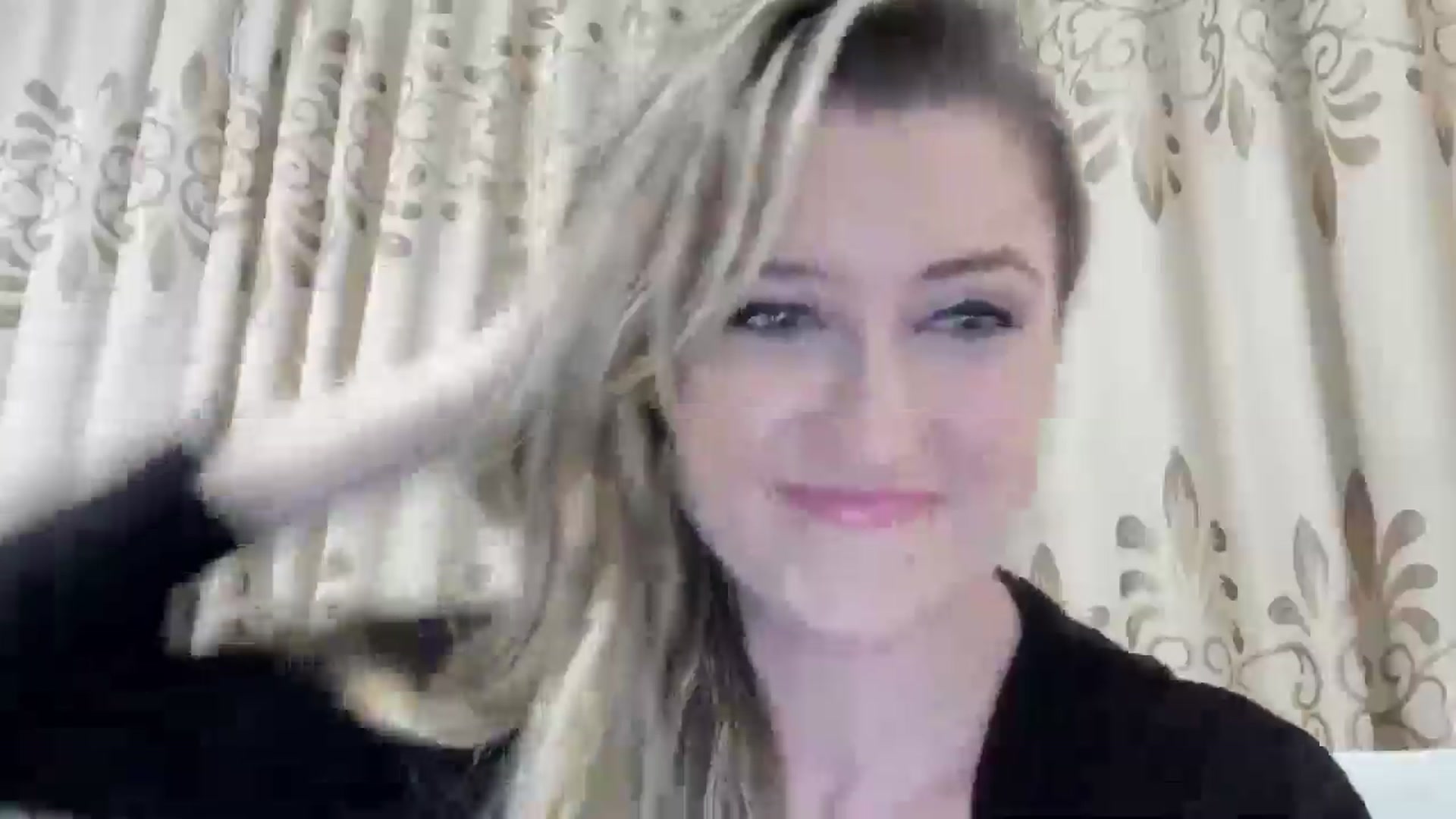 Gallery image thumbnail from BestDream's myfreecams stream on, 08/31/2025, 02:33 image 6 of 20