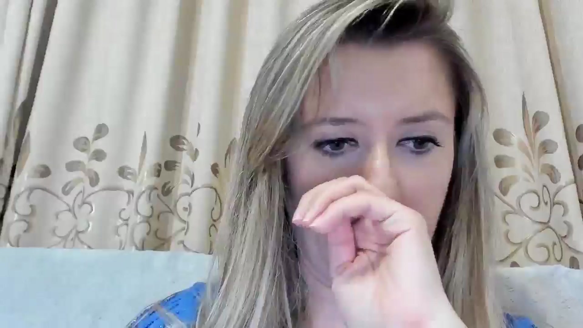 Gallery image thumbnail from BestDream's myfreecams stream on, 08/31/2025, 20:18 image 2 of 20