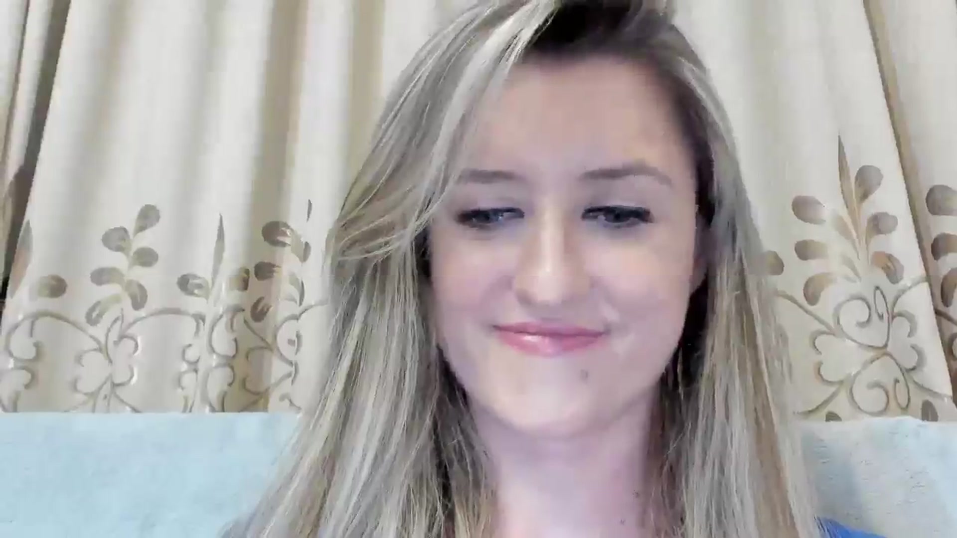 Gallery image thumbnail from BestDream's myfreecams stream on, 08/31/2025, 20:18 image 11 of 20