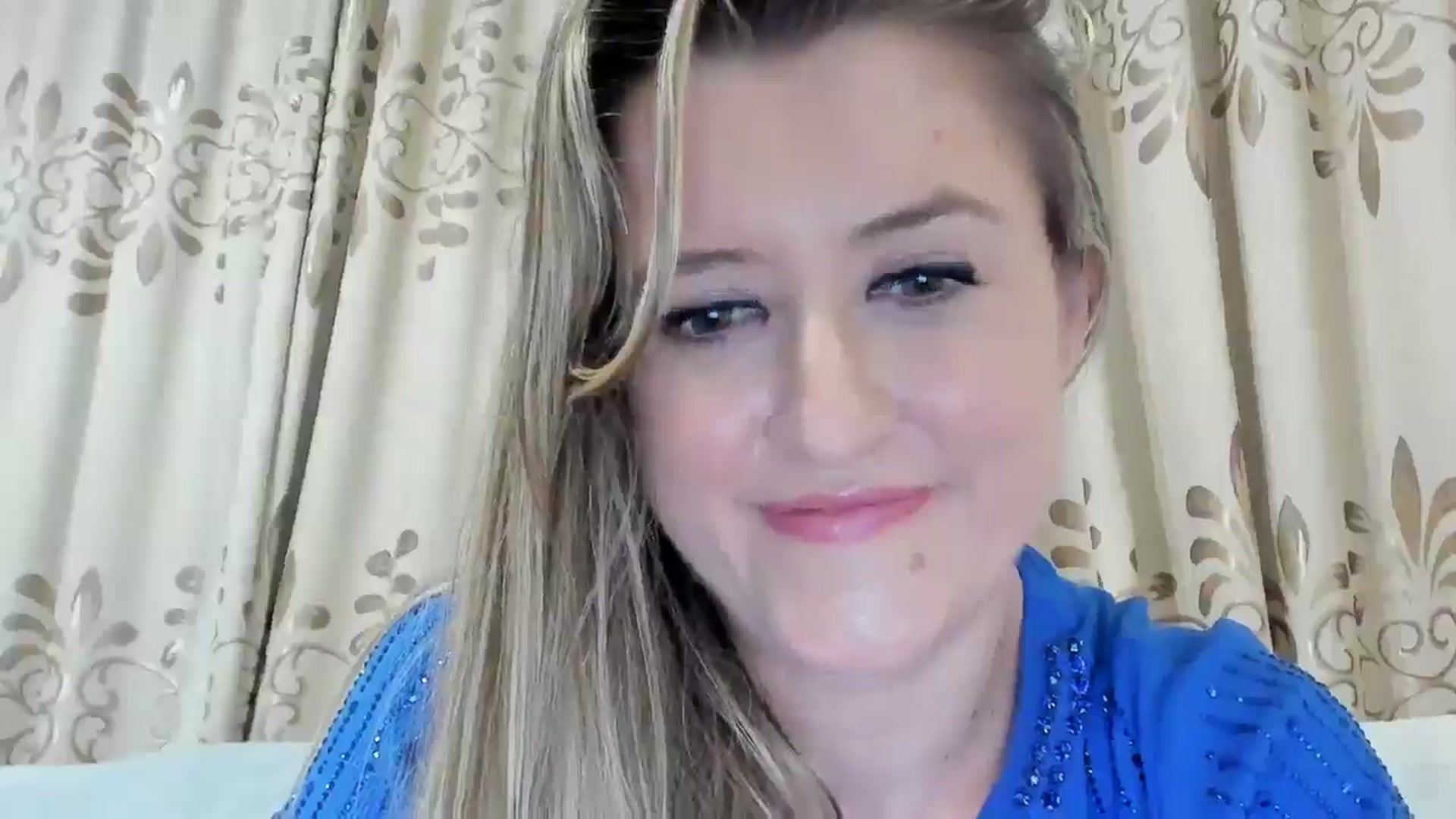 Gallery image thumbnail from BestDream's myfreecams stream on, 08/31/2025, 23:35 image 11 of 20