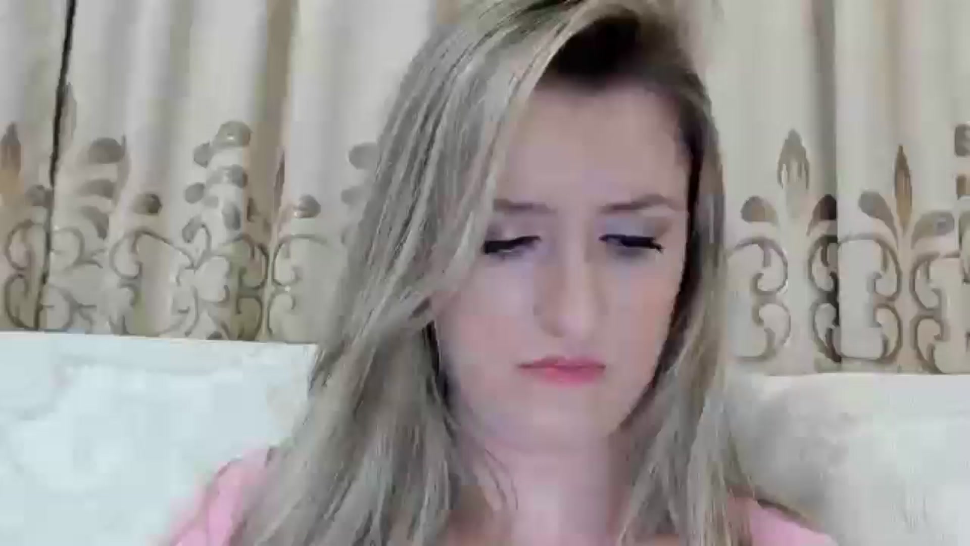 Gallery image thumbnail from BestDream's myfreecams stream on, 09/03/2025, 22:46 image 12 of 20