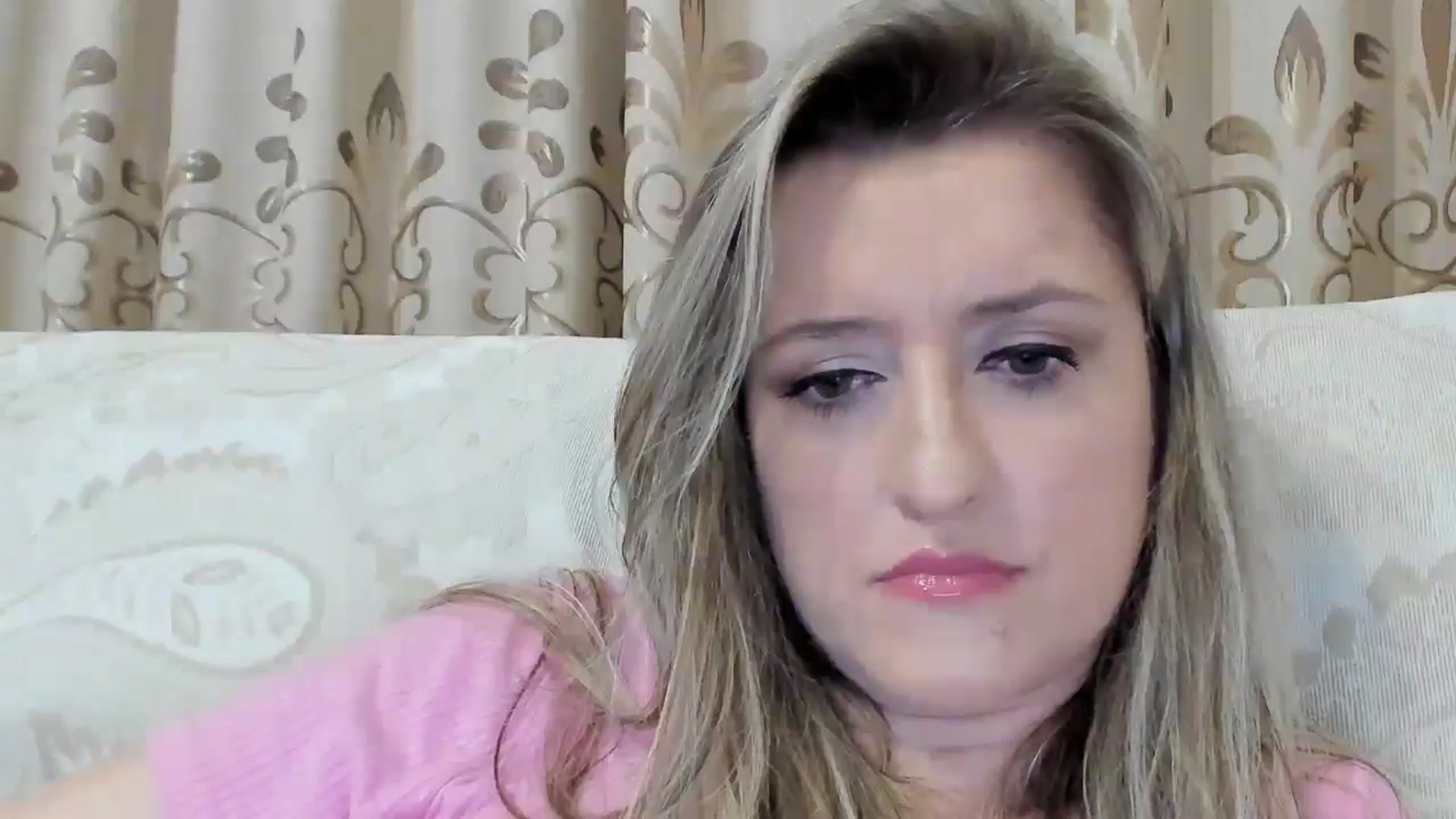 Gallery image thumbnail from BestDream's myfreecams stream on, 09/03/2025, 23:49 image 19 of 20