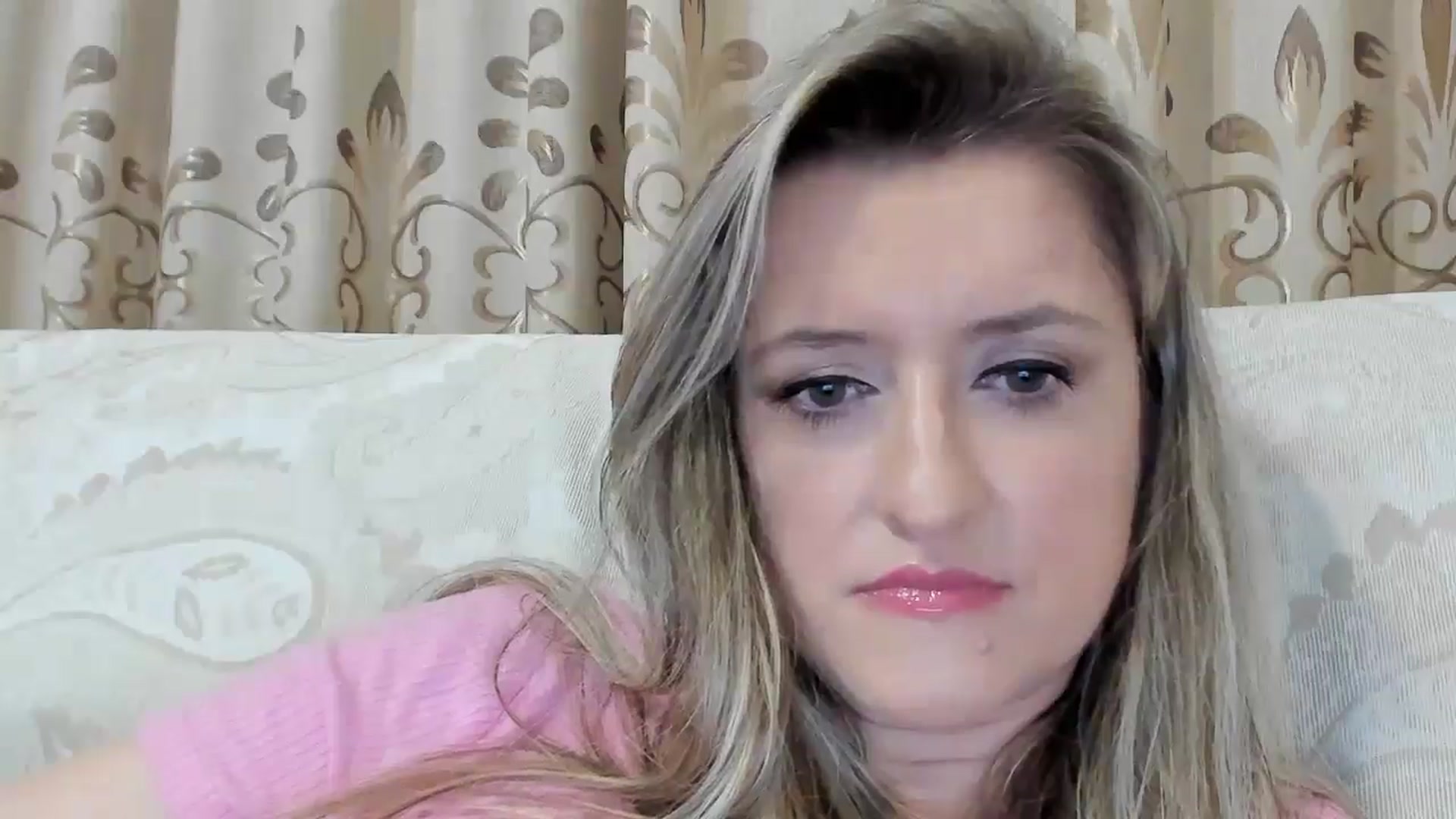 Gallery image thumbnail from BestDream's myfreecams stream on, 09/03/2025, 23:49 image 13 of 20