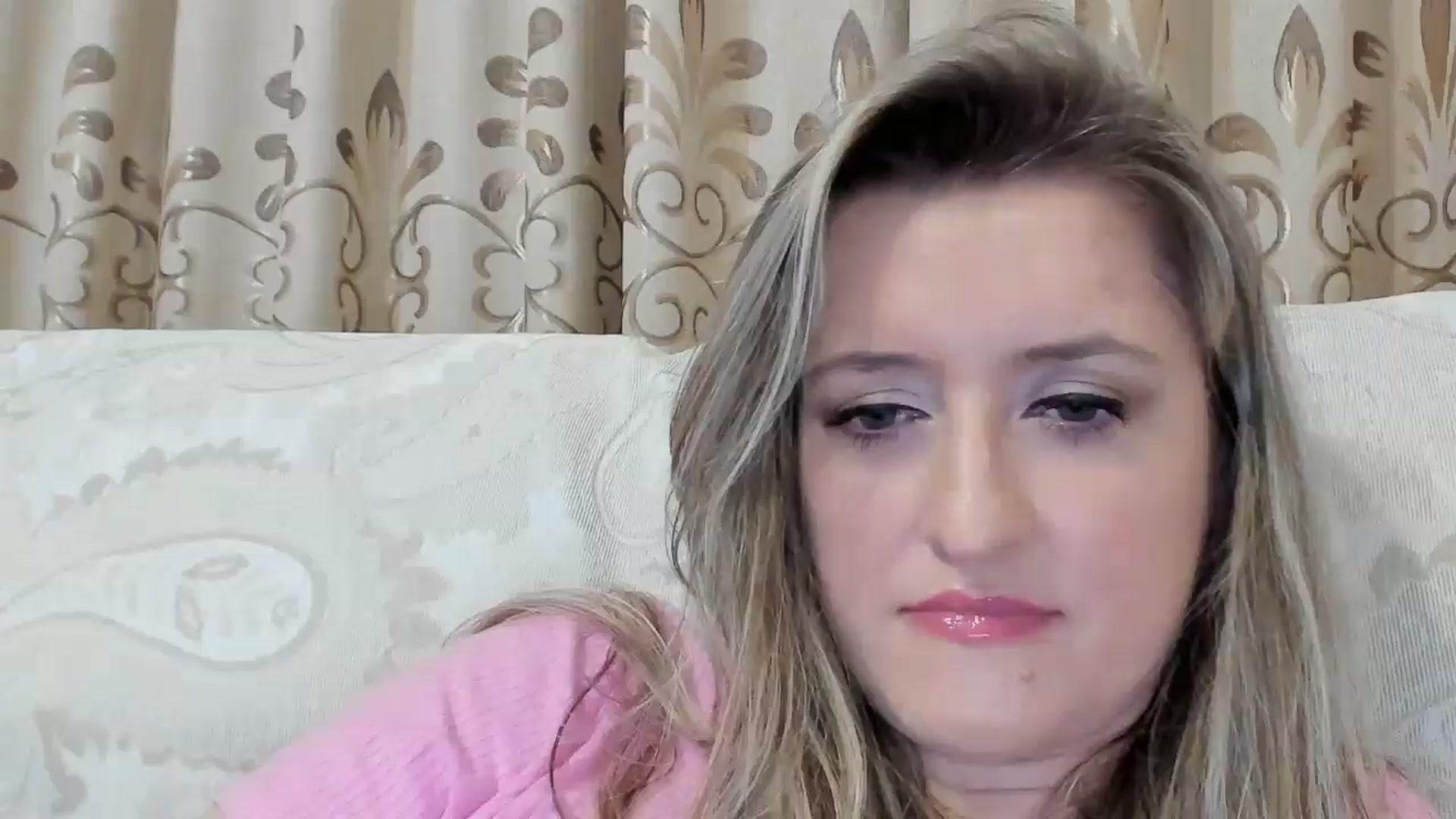 Gallery image thumbnail from BestDream's myfreecams stream on, 09/03/2025, 23:49 image 18 of 20