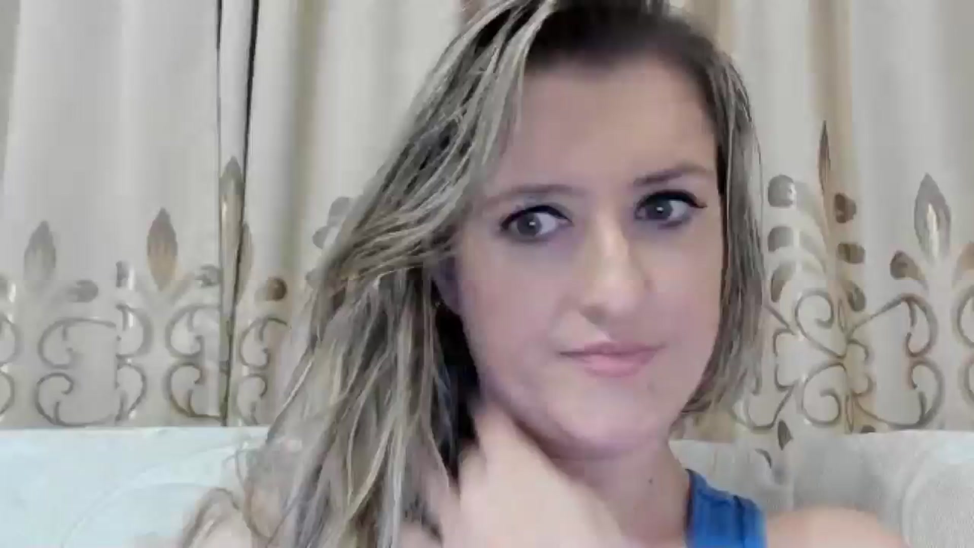 Gallery image thumbnail from BestDream's myfreecams stream on, 09/06/2025, 23:24 image 3 of 20