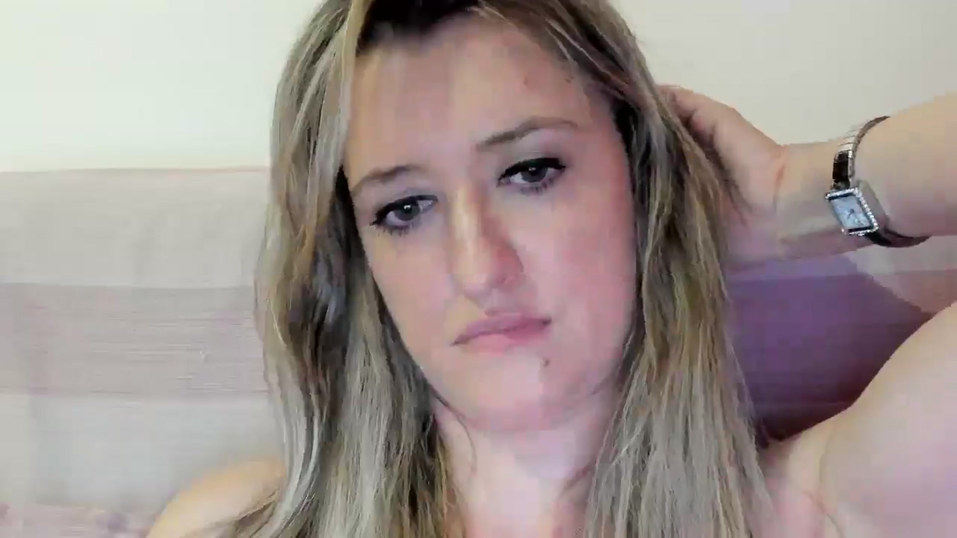 Gallery image thumbnail from BestDream's myfreecams stream on, 09/08/2025, 23:11 image 2 of 20