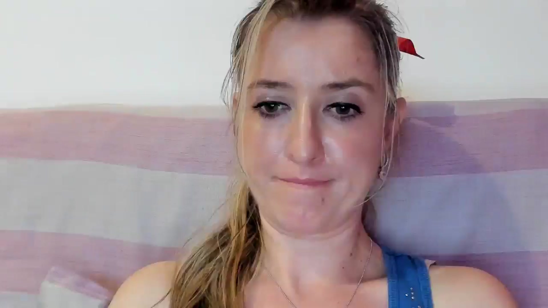 Gallery image thumbnail from BestDream's myfreecams stream on, 09/14/2025, 21:52 image 8 of 20