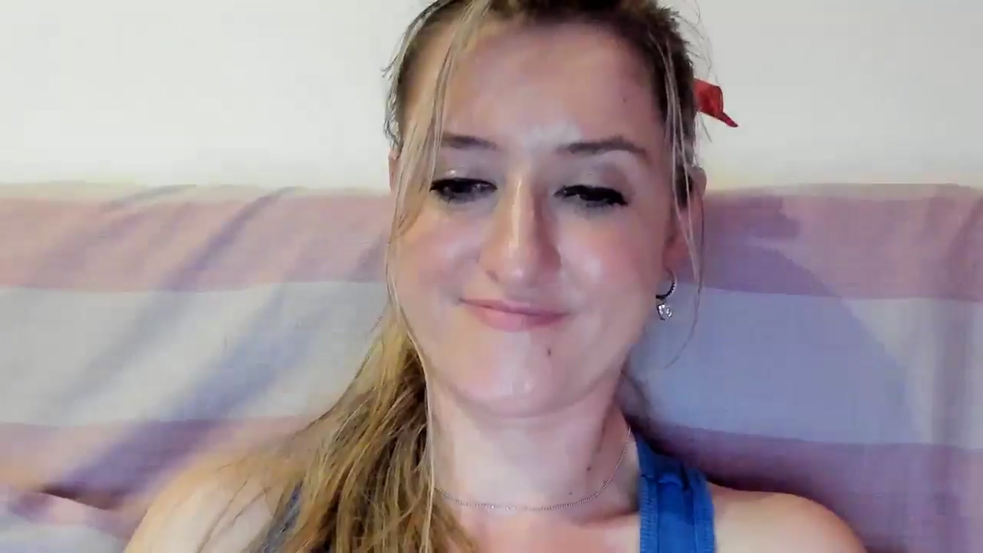 Gallery image thumbnail from BestDream's myfreecams stream on, 09/14/2025, 22:48 image 2 of 20