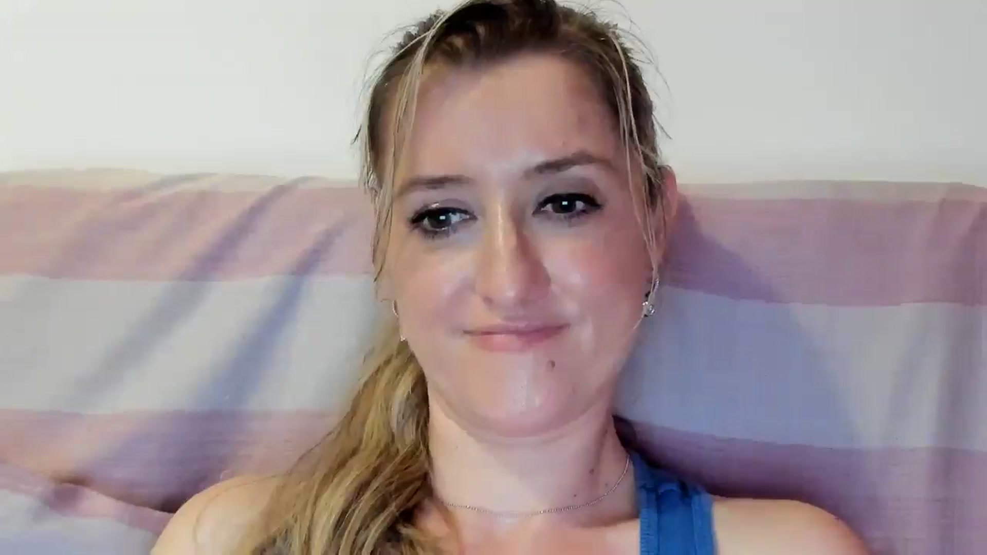 Gallery image thumbnail from BestDream's myfreecams stream on, 09/14/2025, 22:48 image 16 of 20
