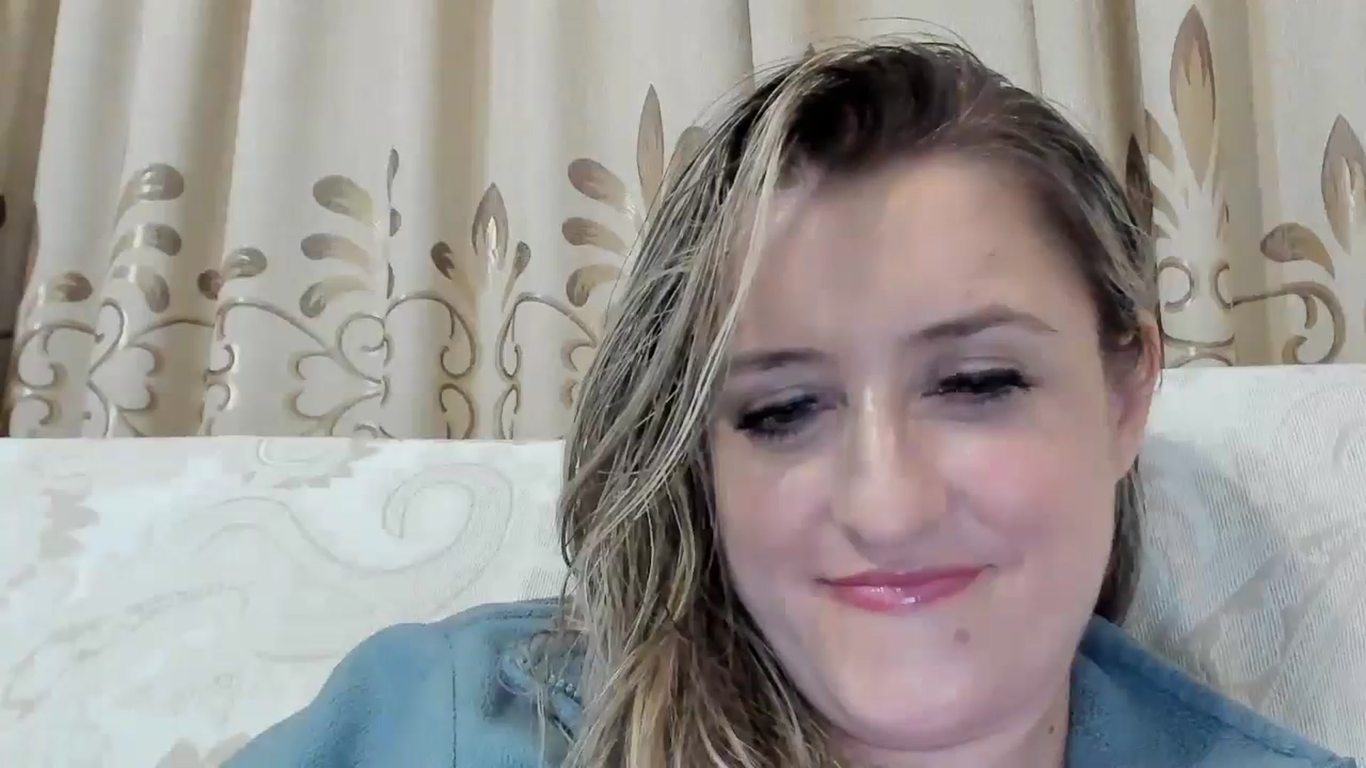 Gallery image thumbnail from BestDream's myfreecams stream on, 09/17/2025, 22:18 image 14 of 20