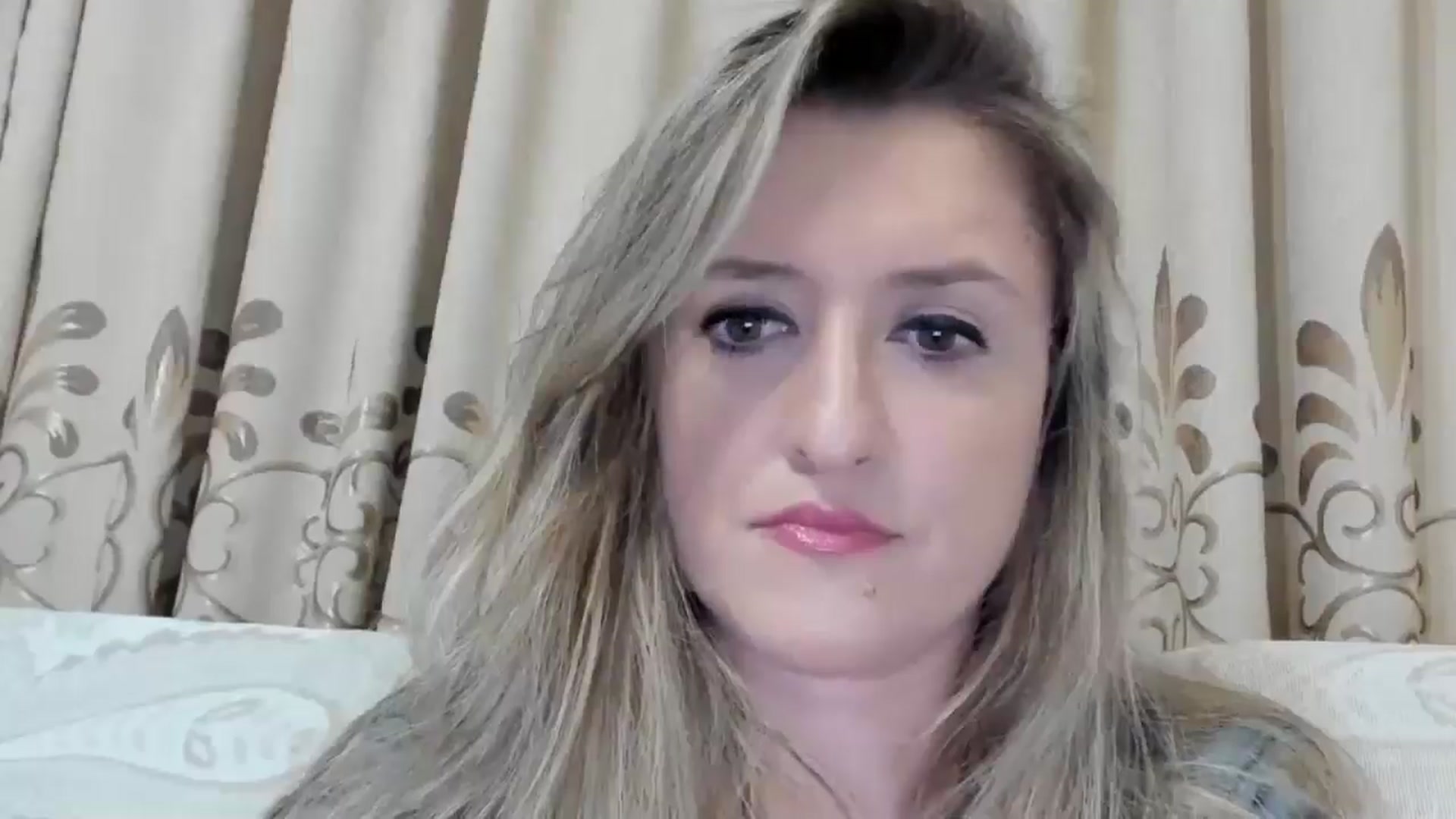 Gallery image thumbnail from BestDream's myfreecams stream on, 09/19/2025, 24:11 image 3 of 20