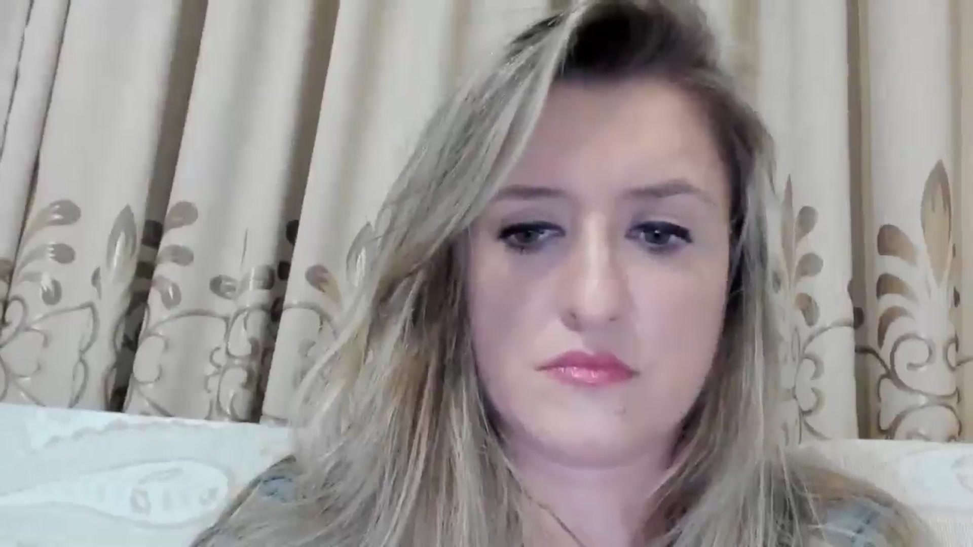 Gallery image thumbnail from BestDream's myfreecams stream on, 09/19/2025, 24:11 image 2 of 20