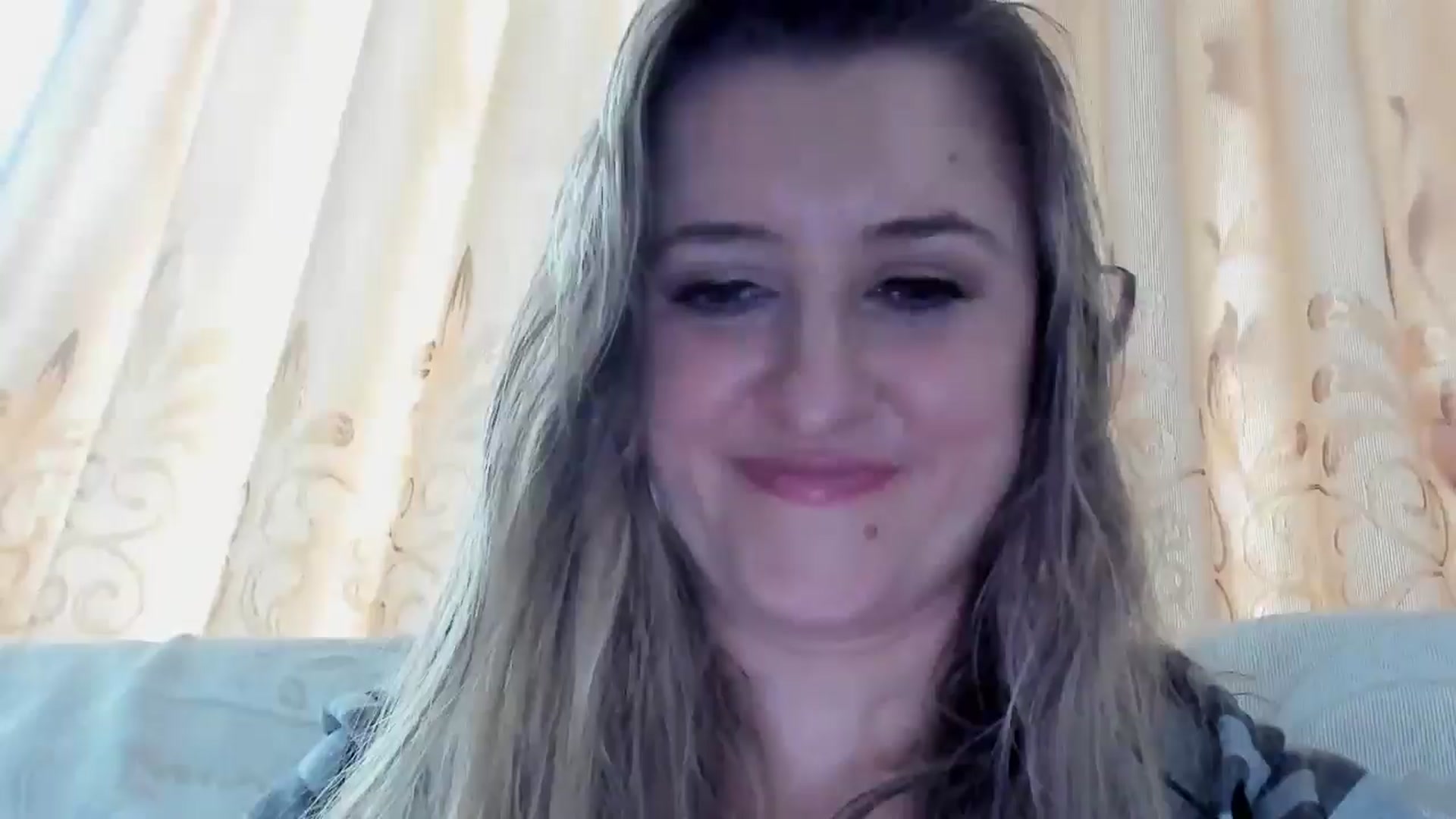 Gallery image thumbnail from BestDream's myfreecams stream on, 09/25/2025, 11:31 image 3 of 20