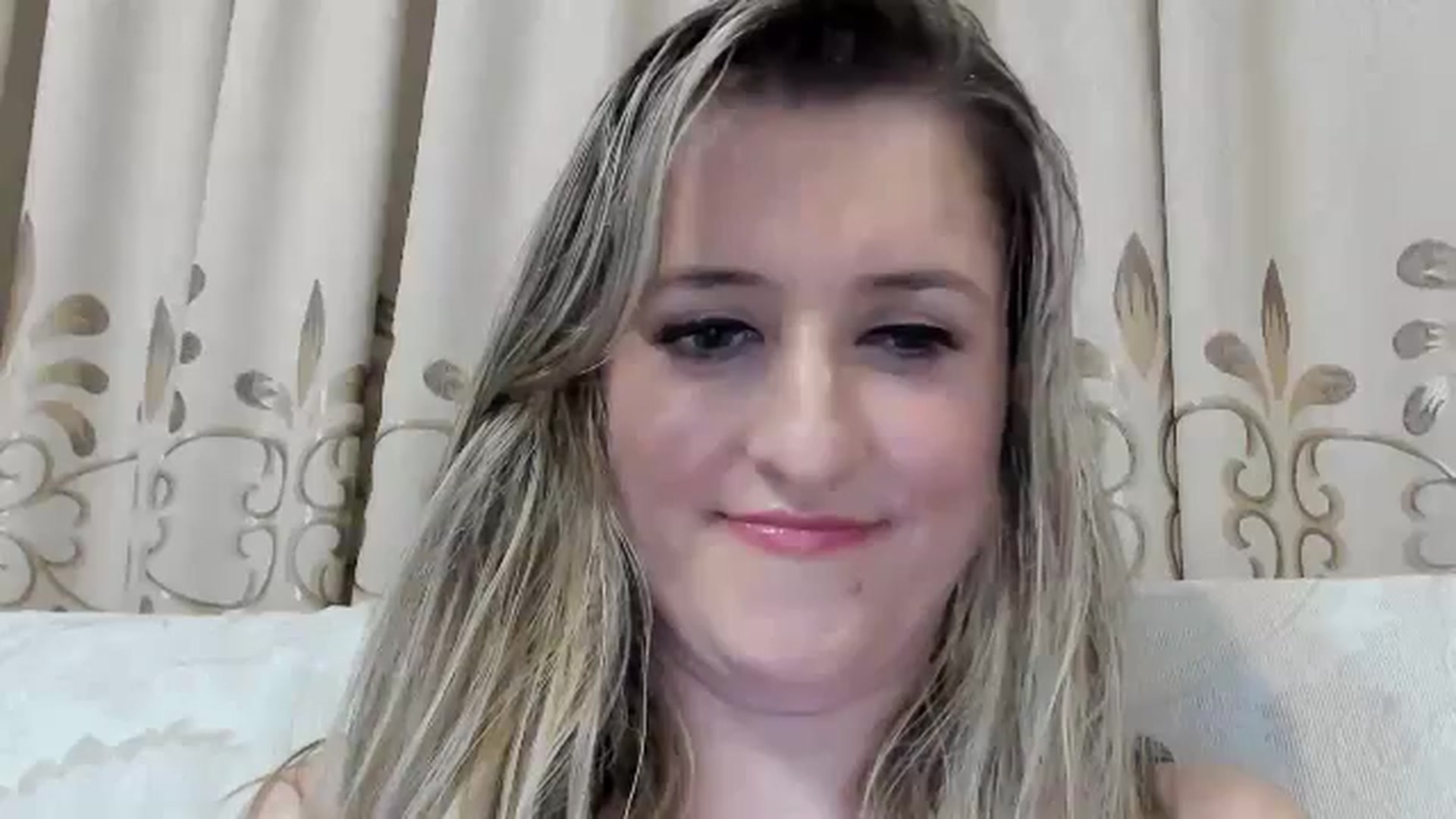 Gallery image thumbnail from BestDream's myfreecams stream on, 09/25/2025, 22:28 image 19 of 20