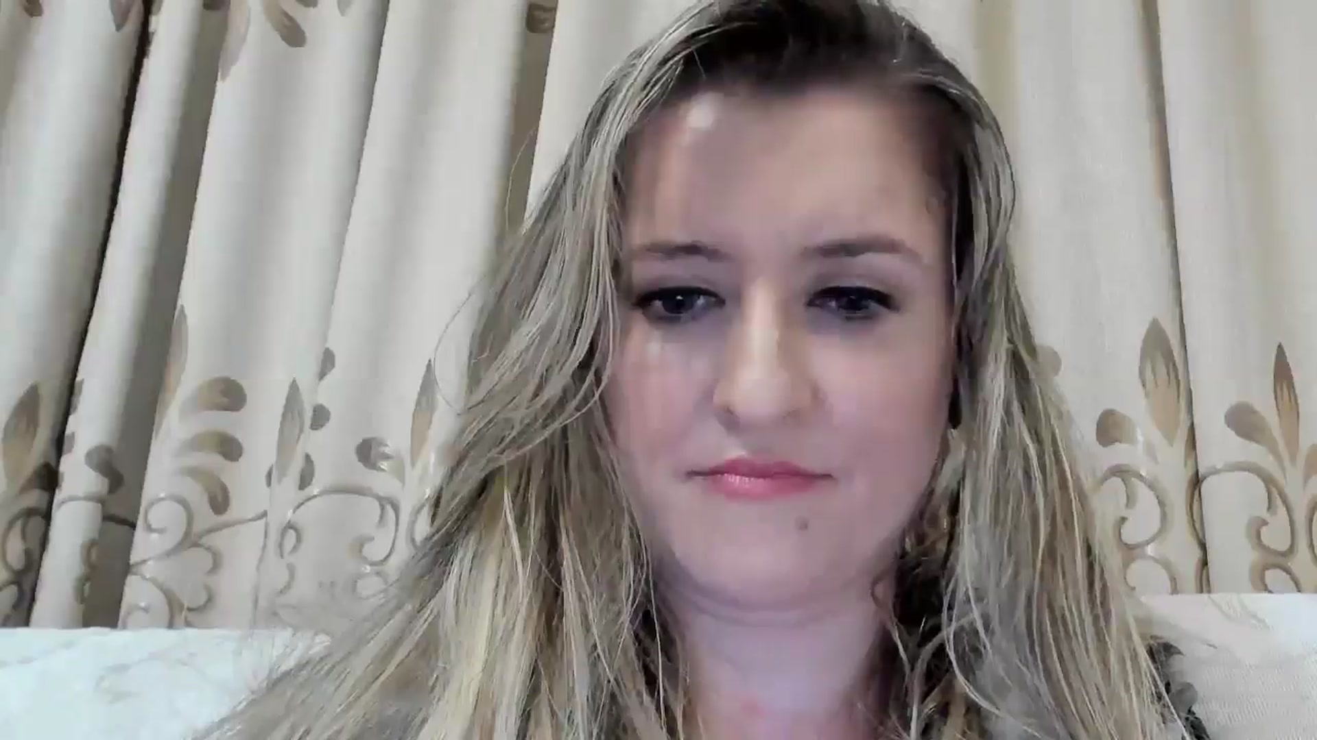 Gallery image thumbnail from BestDream's myfreecams stream on, 09/25/2025, 23:21 image 11 of 20