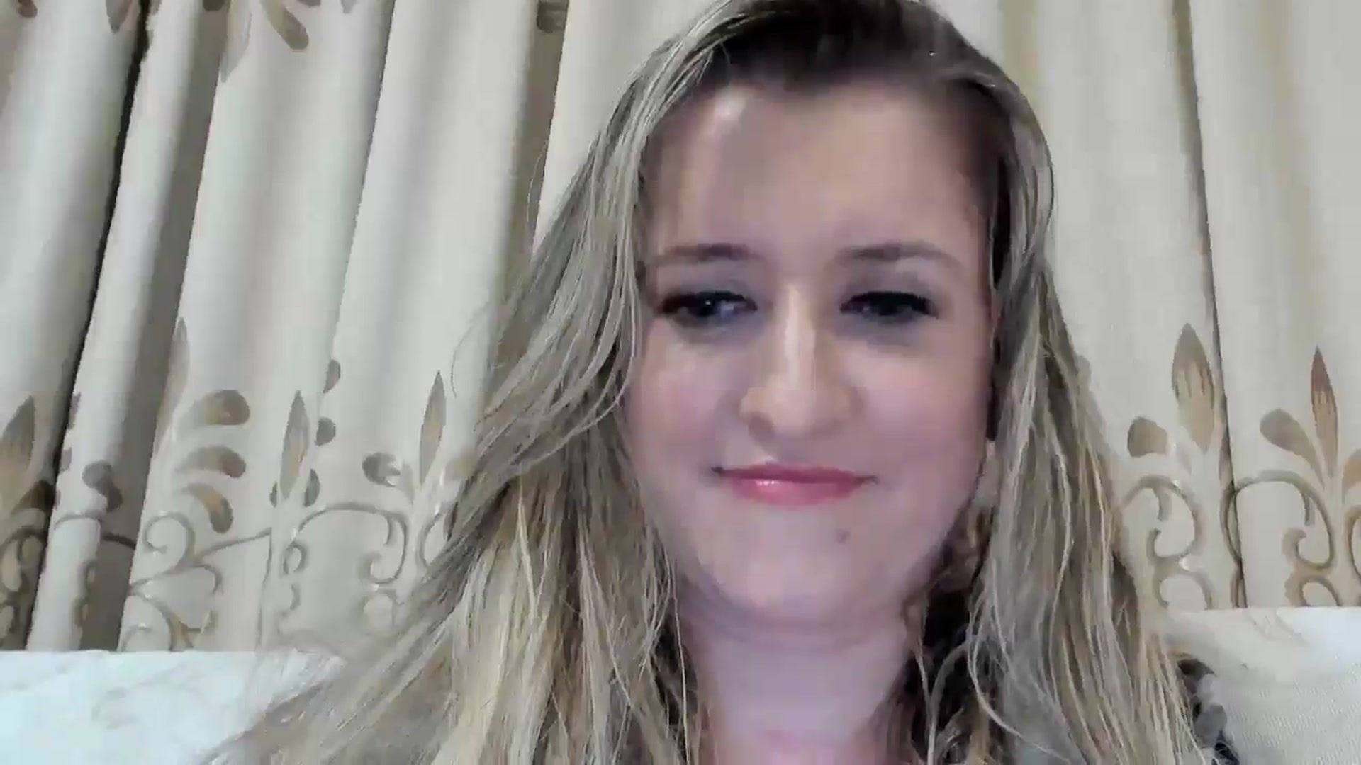 Gallery image thumbnail from BestDream's myfreecams stream on, 09/25/2025, 23:21 image 10 of 20