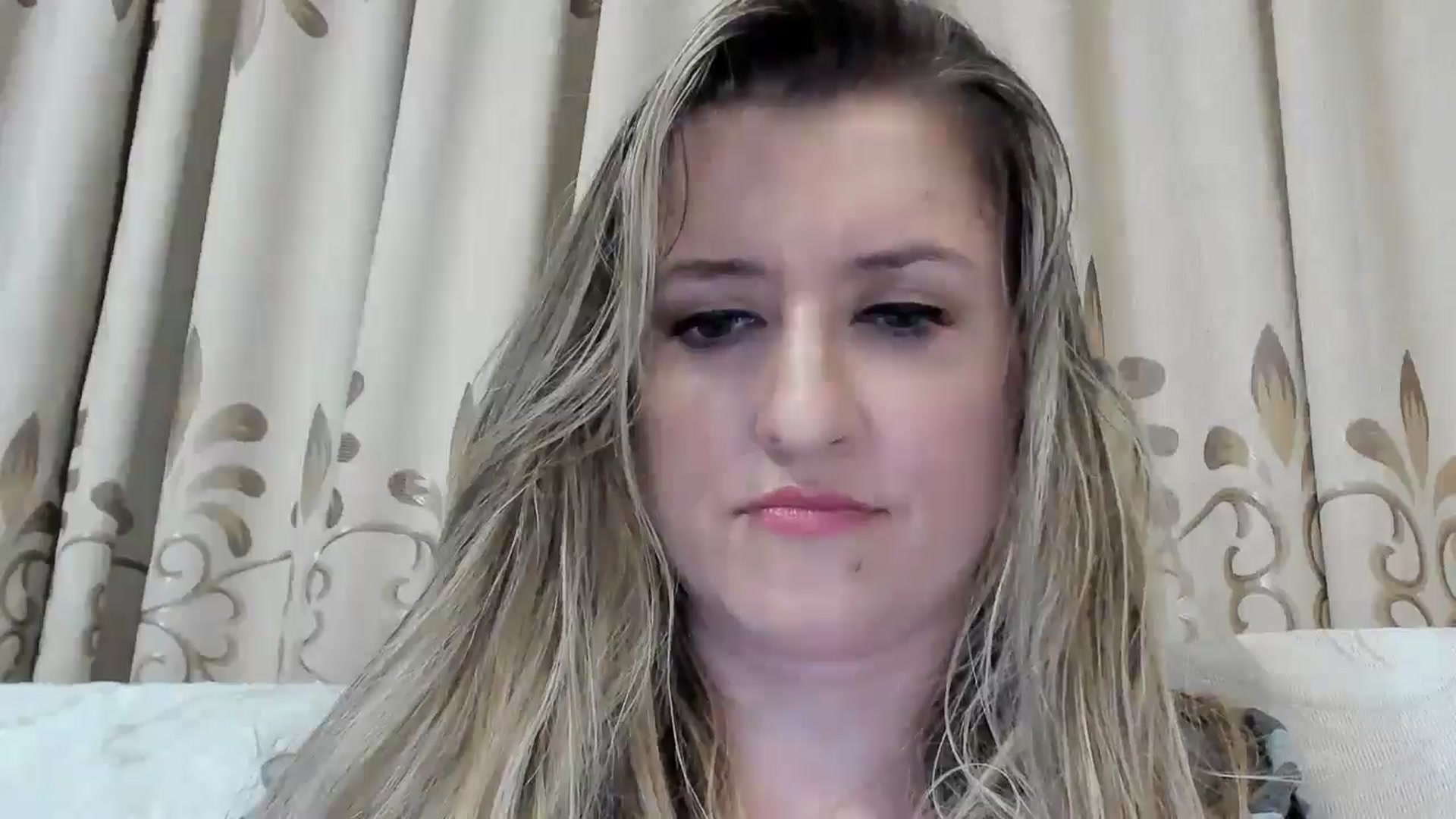 Gallery image thumbnail from BestDream's myfreecams stream on, 09/25/2025, 23:21 image 19 of 20