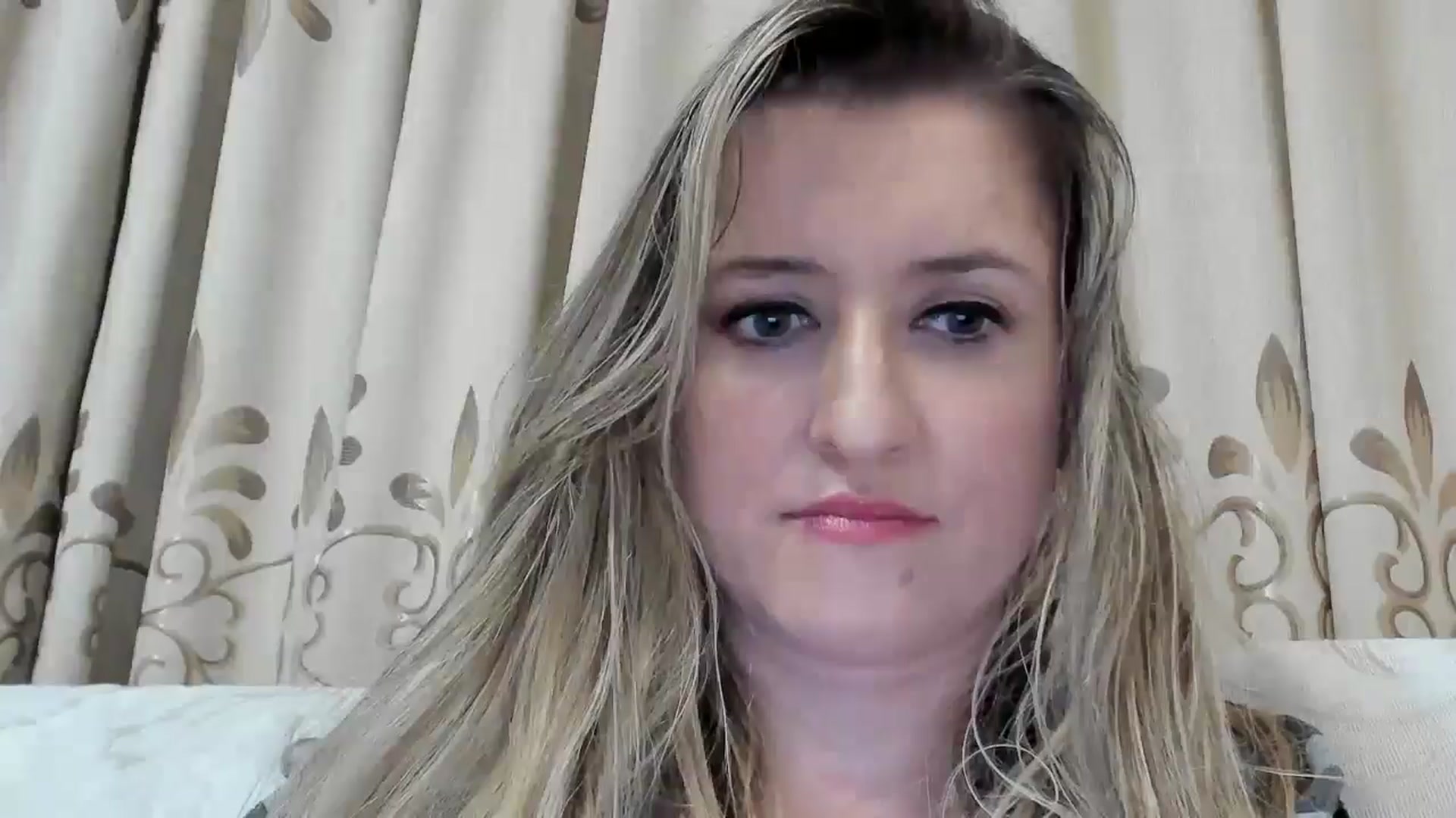 Gallery image thumbnail from BestDream's myfreecams stream on, 09/25/2025, 23:21 image 14 of 20