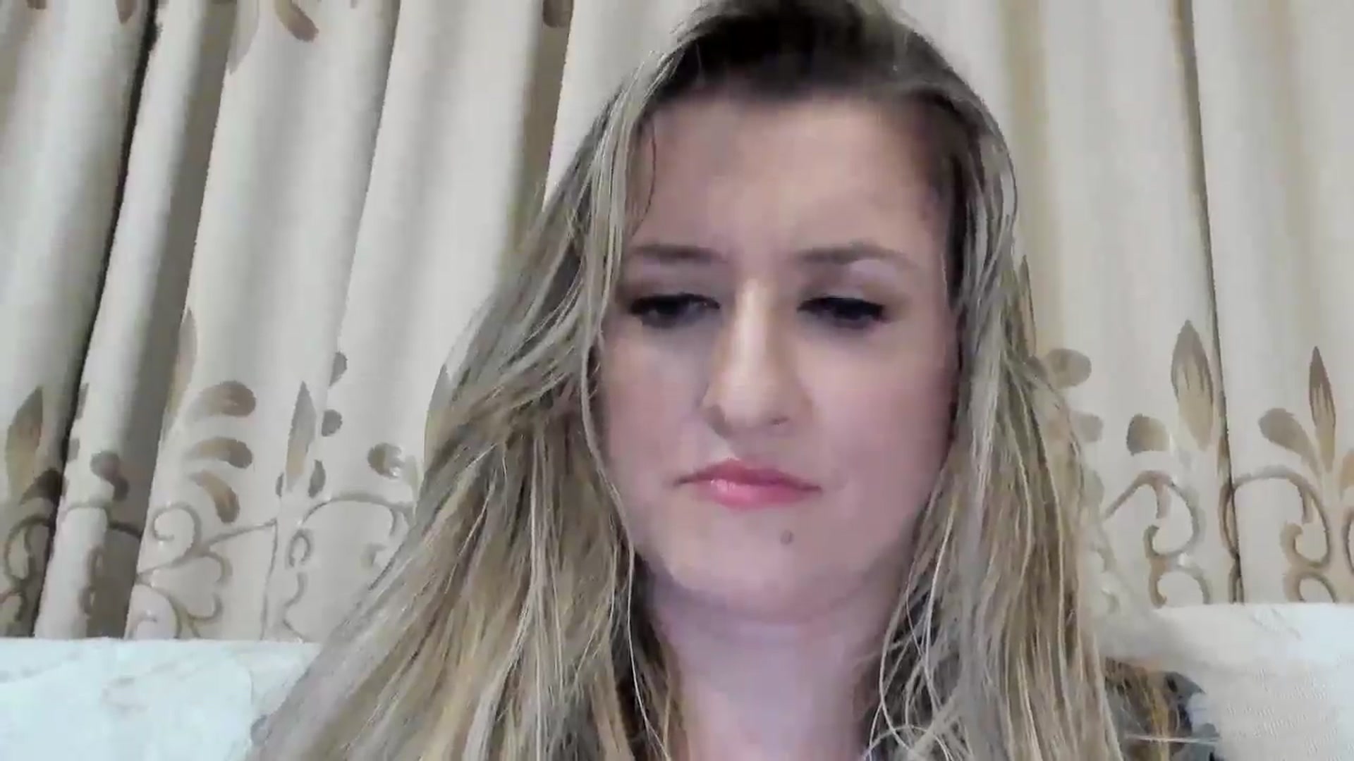 Gallery image thumbnail from BestDream's myfreecams stream on, 09/25/2025, 23:21 image 18 of 20