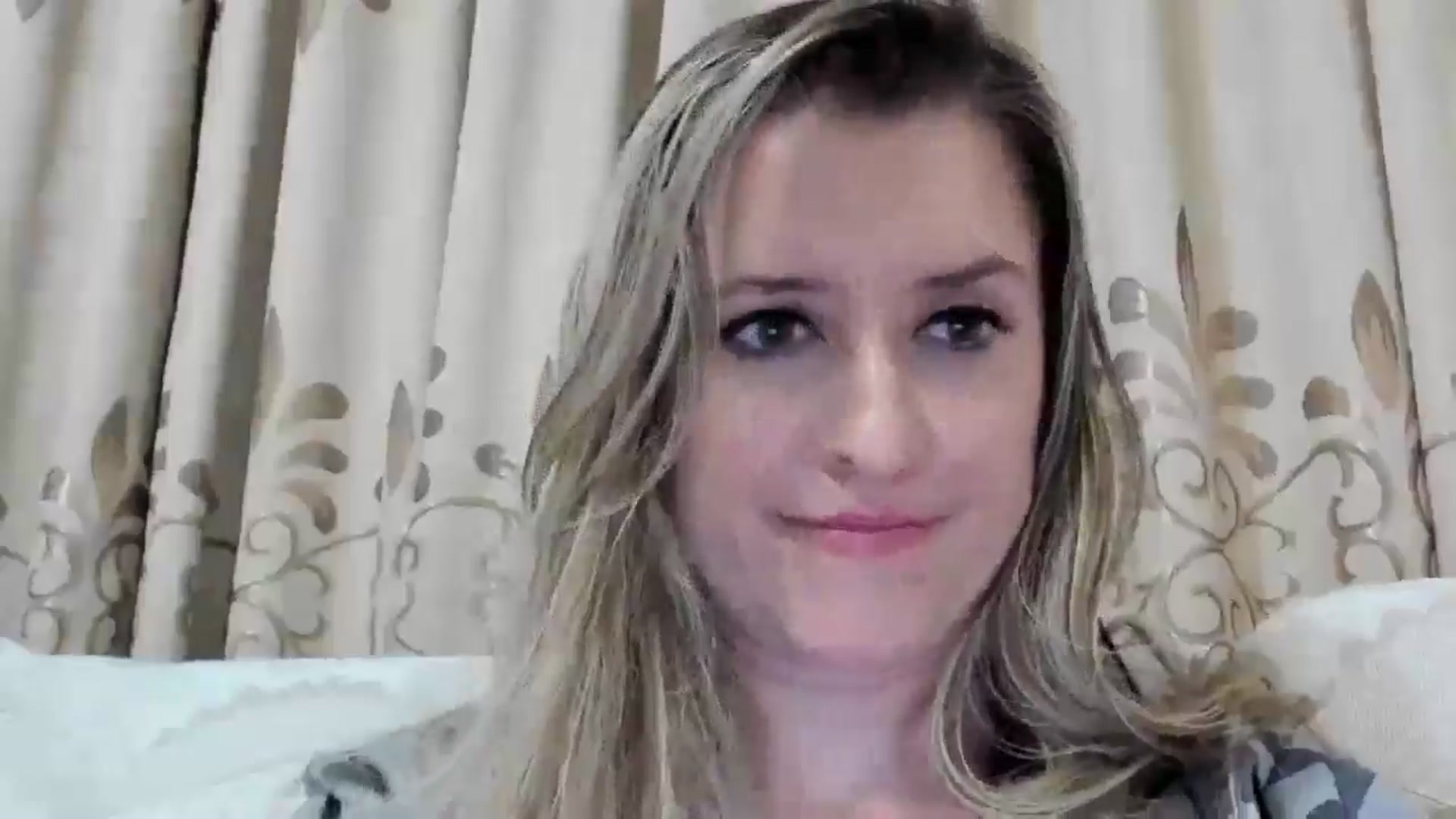 Gallery image thumbnail from BestDream's myfreecams stream on, 09/26/2025, 24:24 image 13 of 20