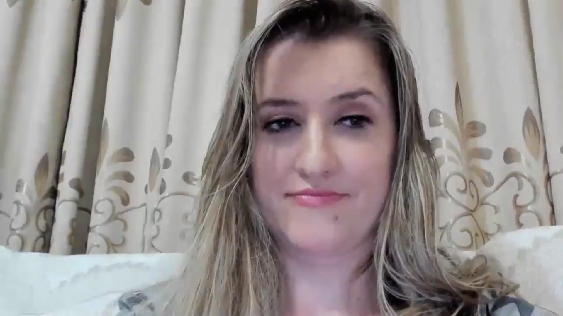 Gallery image thumbnail from BestDream's myfreecams stream on, 09/26/2025, 24:24 image 14 of 20