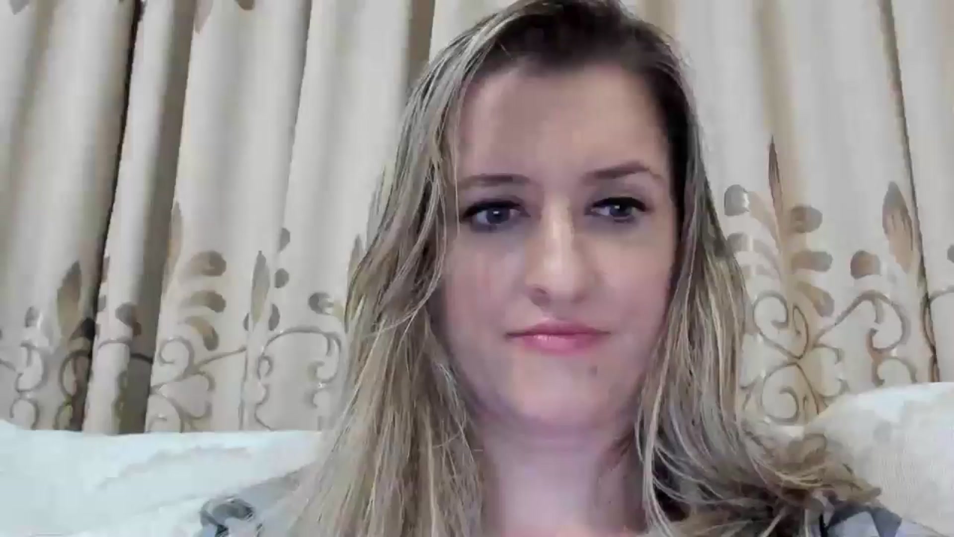 Gallery image thumbnail from BestDream's myfreecams stream on, 09/26/2025, 24:24 image 16 of 20
