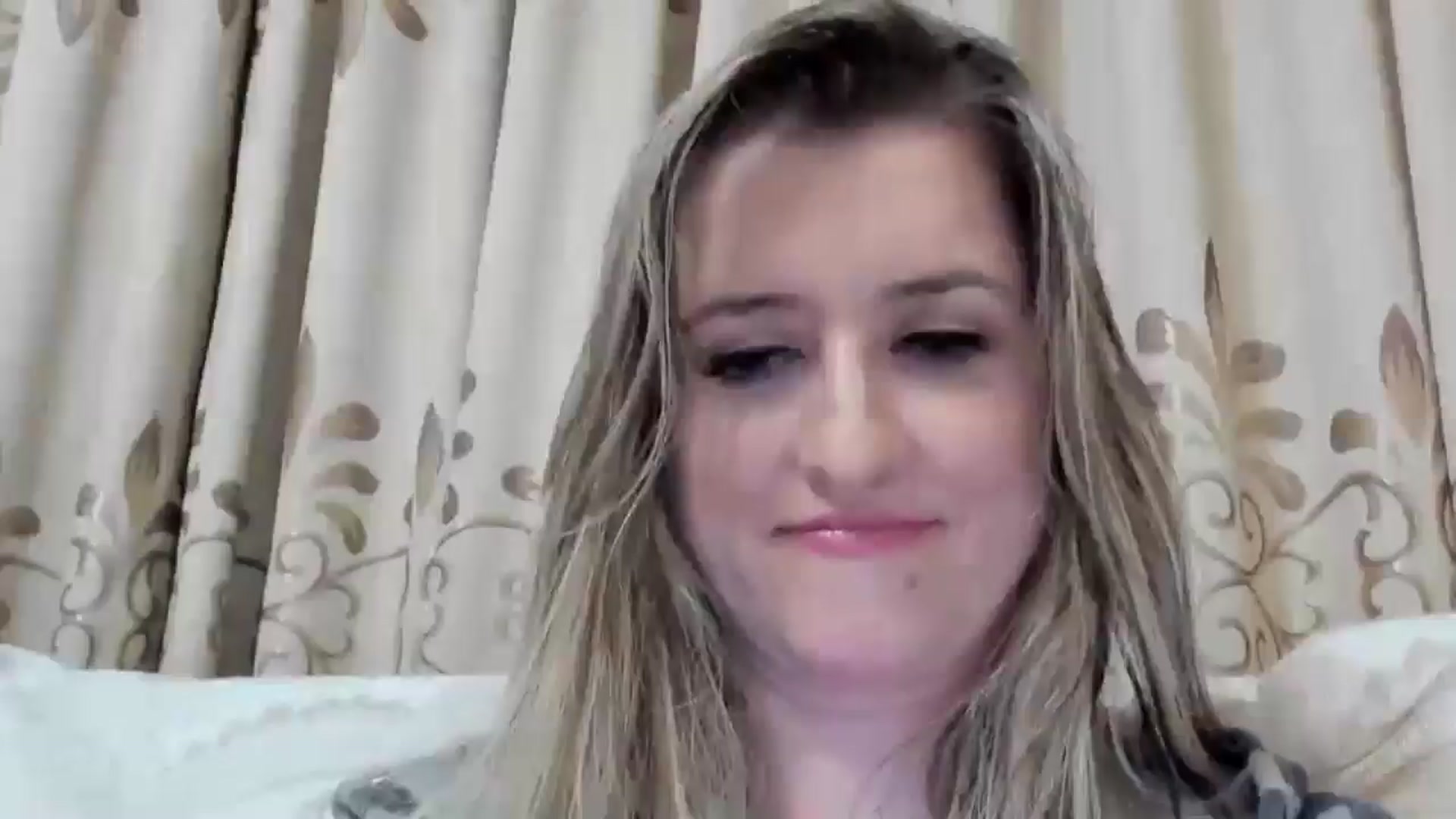 Gallery image thumbnail from BestDream's myfreecams stream on, 09/26/2025, 24:24 image 11 of 20