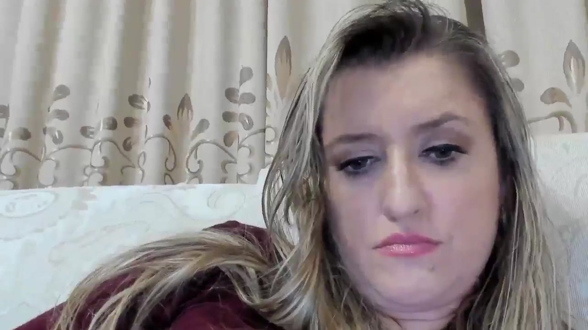 Gallery image thumbnail from BestDream's myfreecams stream on, 09/27/2025, 24:12 image 15 of 20