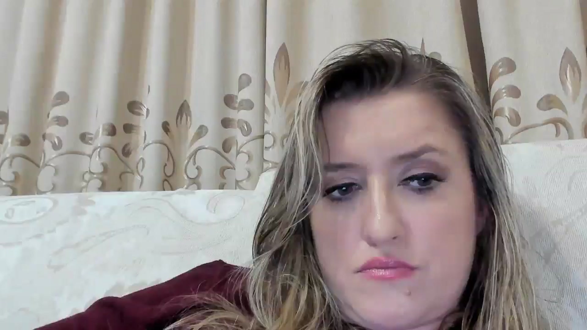 Gallery image thumbnail from BestDream's myfreecams stream on, 09/27/2025, 24:12 image 12 of 20