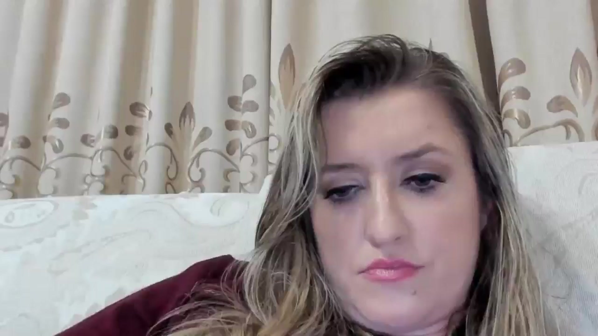 Gallery image thumbnail from BestDream's myfreecams stream on, 09/27/2025, 24:12 image 5 of 20
