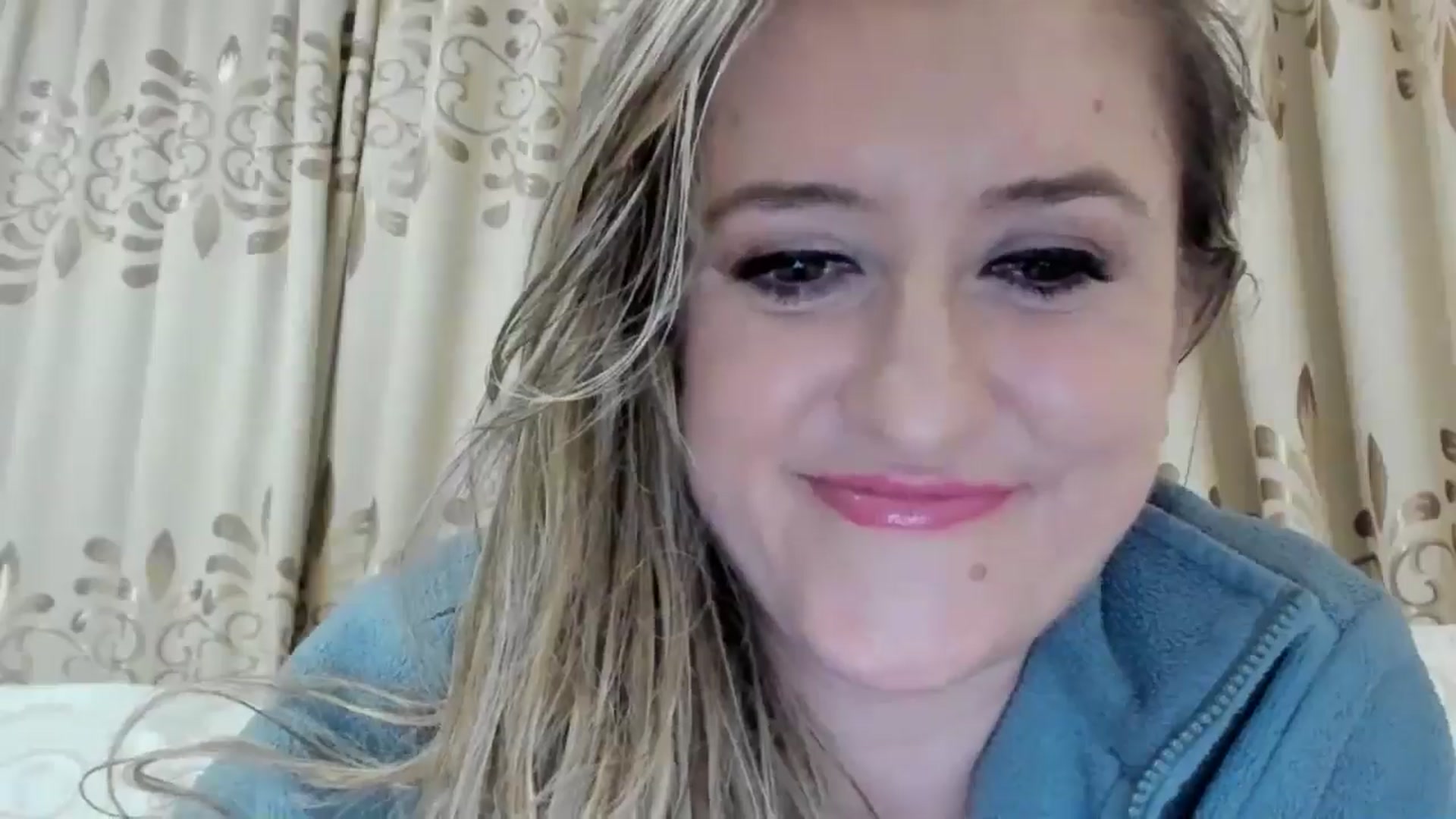 Gallery image thumbnail from BestDream's myfreecams stream on, 09/27/2025, 23:38 image 5 of 20