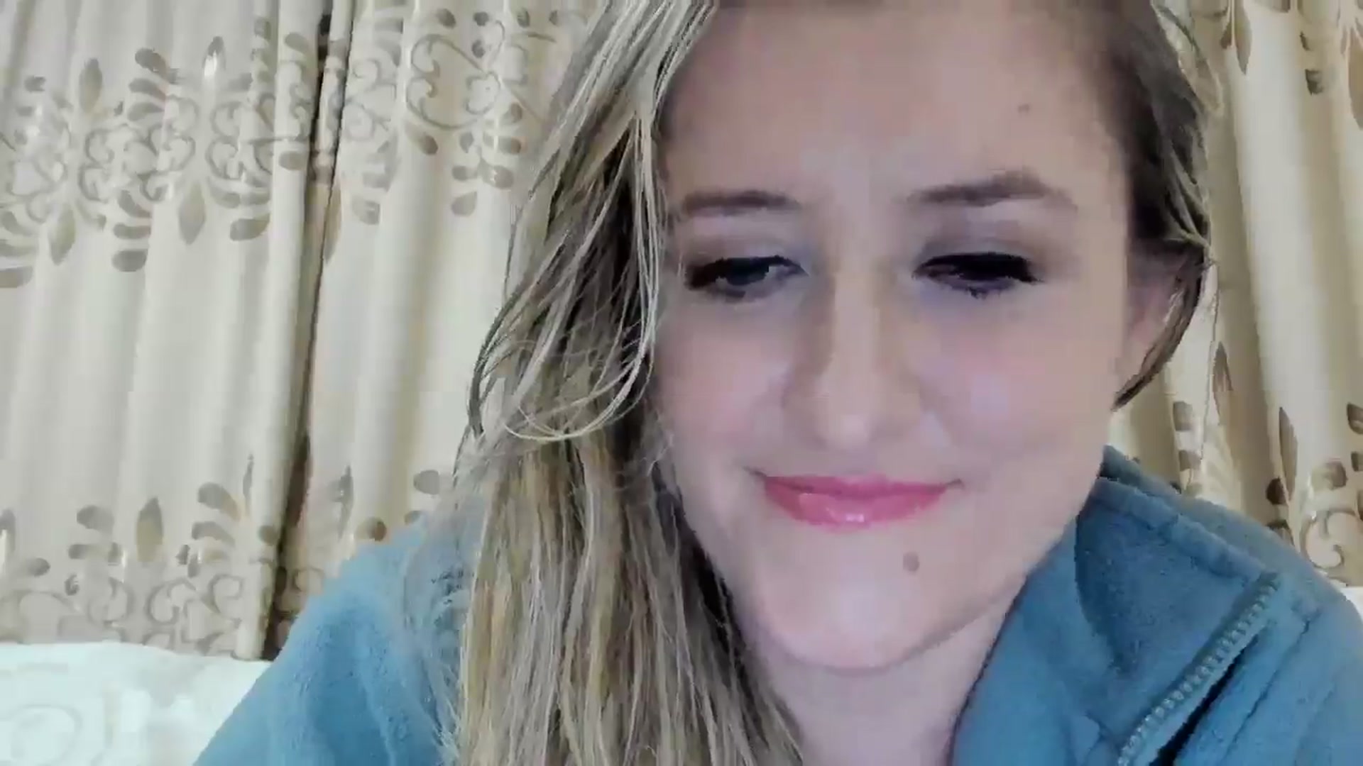 Gallery image thumbnail from BestDream's myfreecams stream on, 09/27/2025, 23:38 image 19 of 20