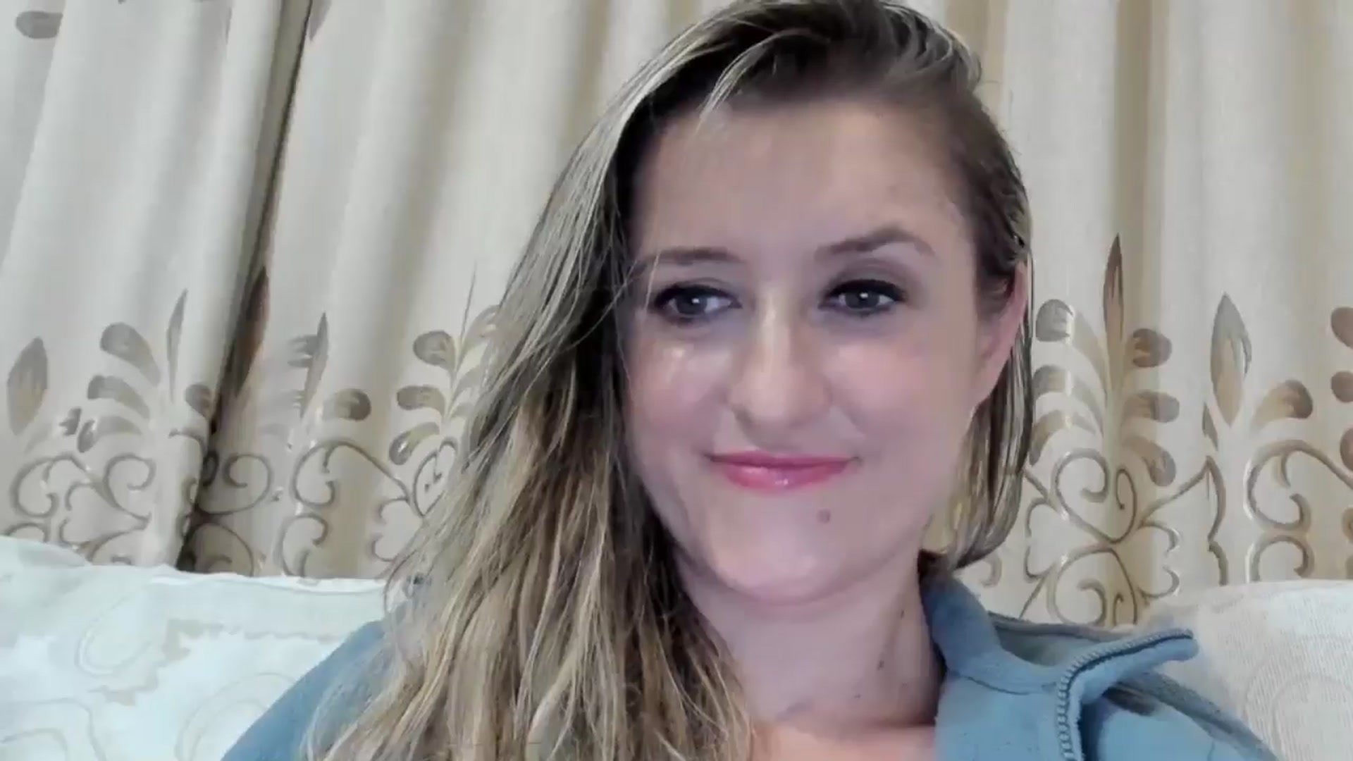 Gallery image thumbnail from BestDream's myfreecams stream on, 09/28/2025, 24:04 image 6 of 20