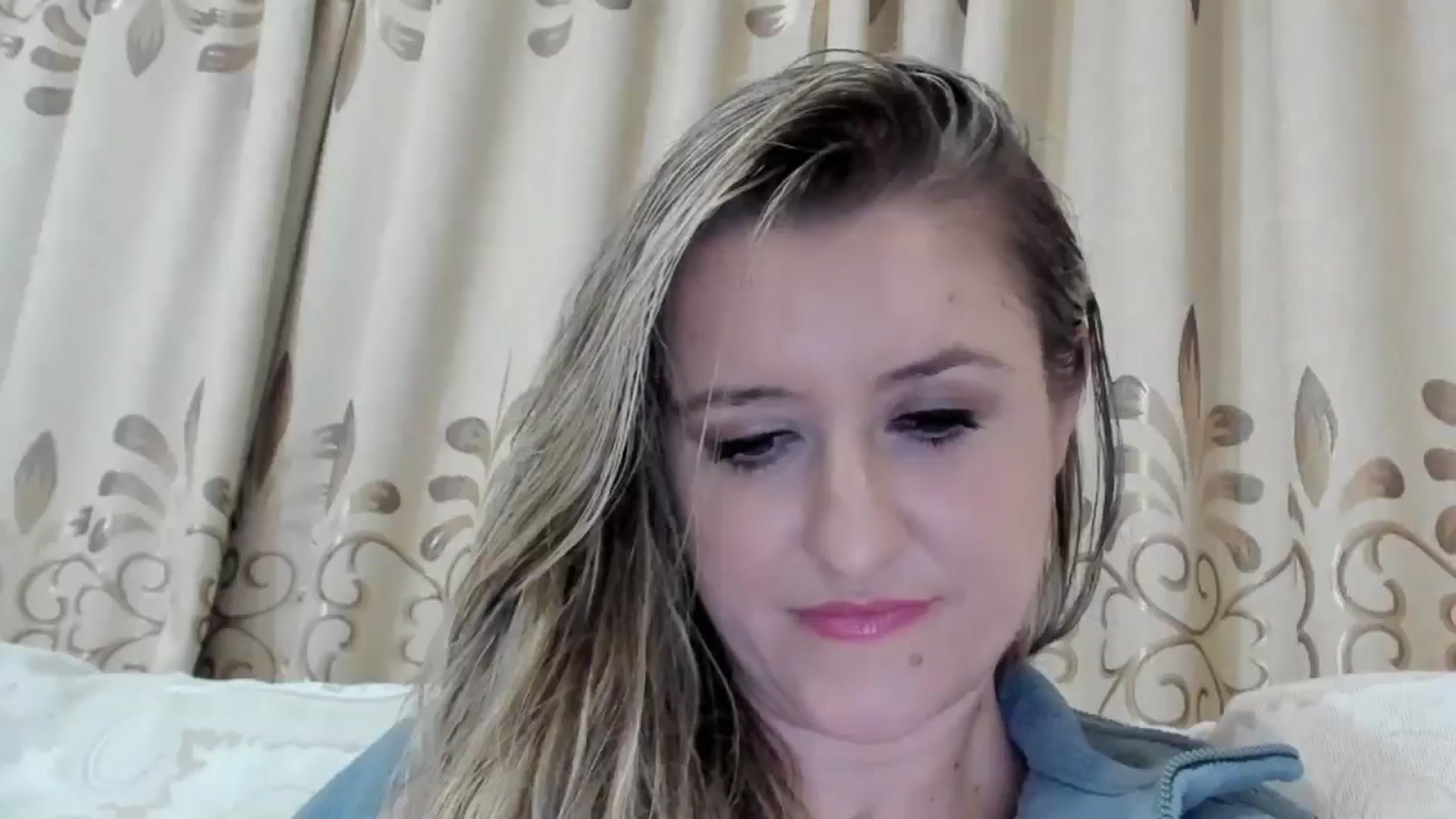 Gallery image thumbnail from BestDream's myfreecams stream on, 09/28/2025, 24:04 image 5 of 20