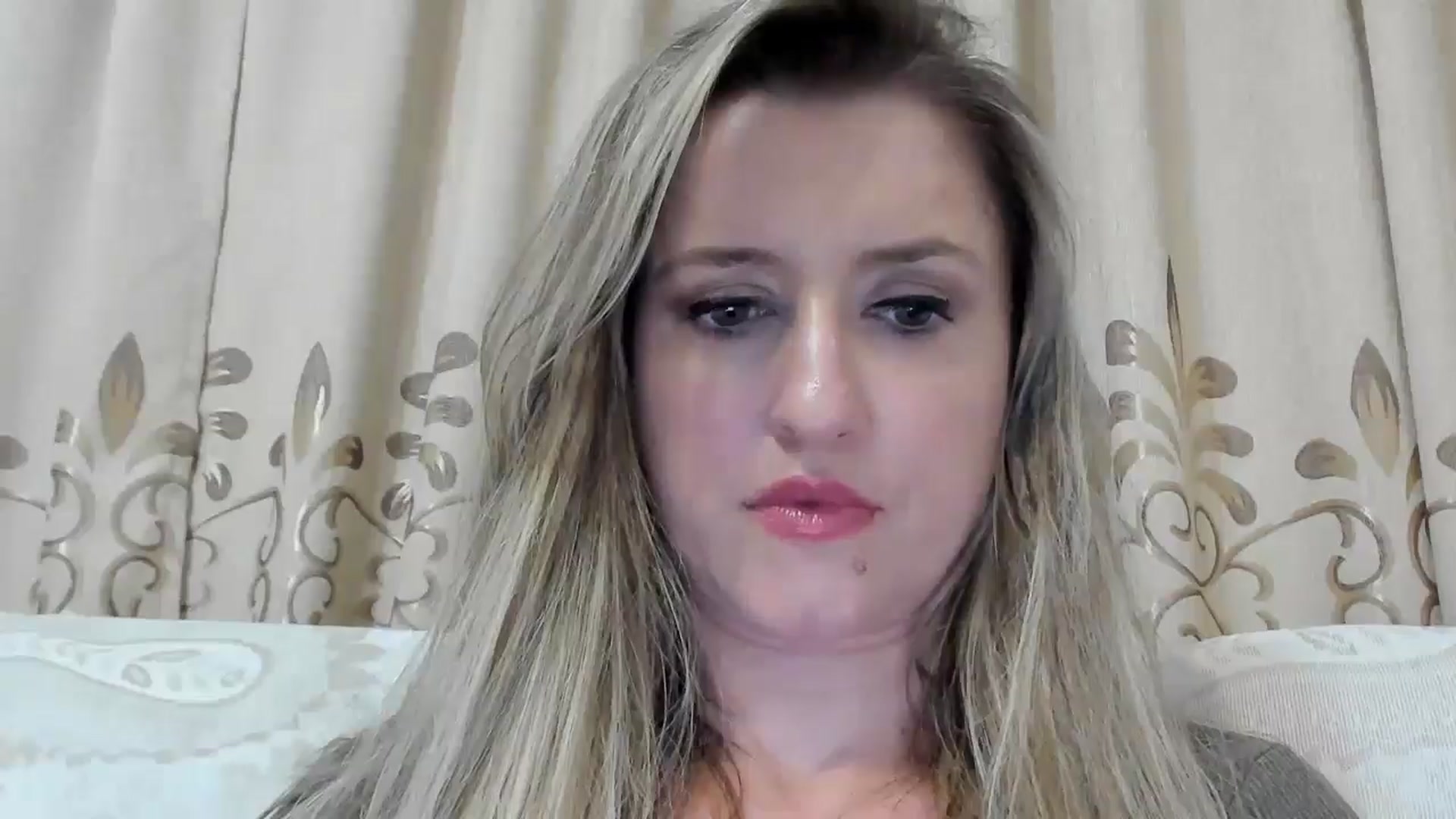 Gallery image thumbnail from BestDream's myfreecams stream on, 09/28/2025, 22:35 image 19 of 20