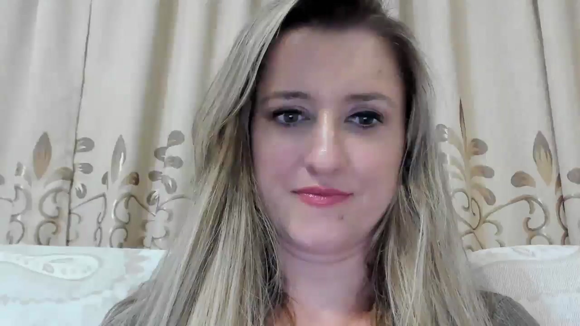 Gallery image thumbnail from BestDream's myfreecams stream on, 09/28/2025, 22:35 image 13 of 20