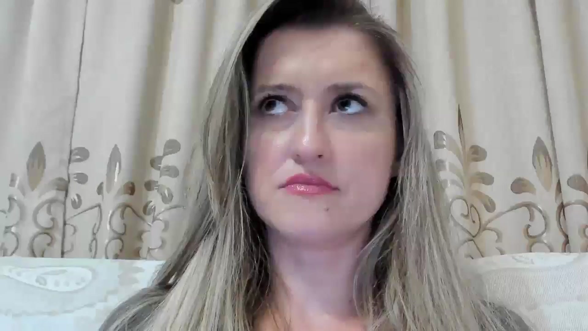 Gallery image thumbnail from BestDream's myfreecams stream on, 09/28/2025, 22:35 image 2 of 20
