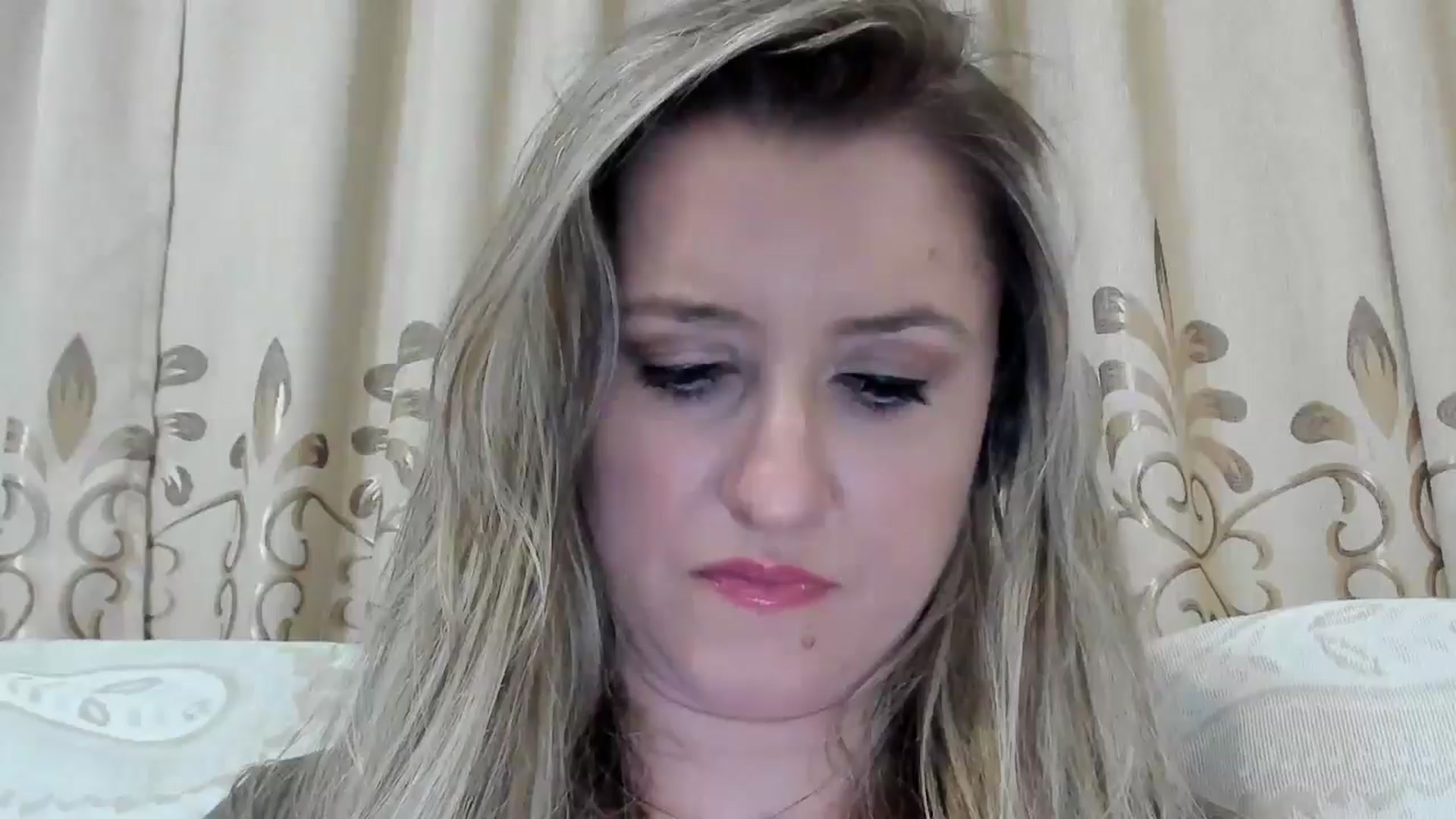 Gallery image thumbnail from BestDream's myfreecams stream on, 09/28/2025, 23:35 image 4 of 20