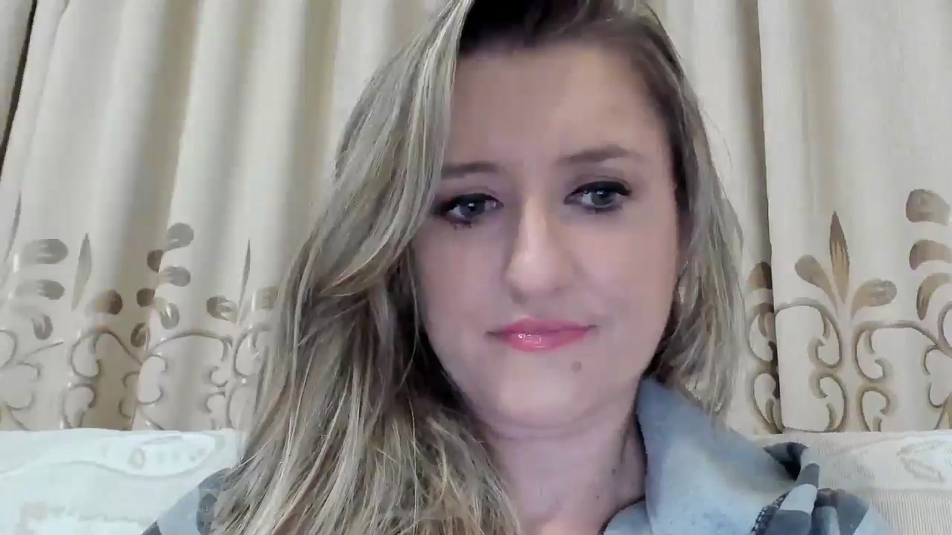 Gallery image thumbnail from BestDream's myfreecams stream on, 09/30/2025, 24:00 image 19 of 20