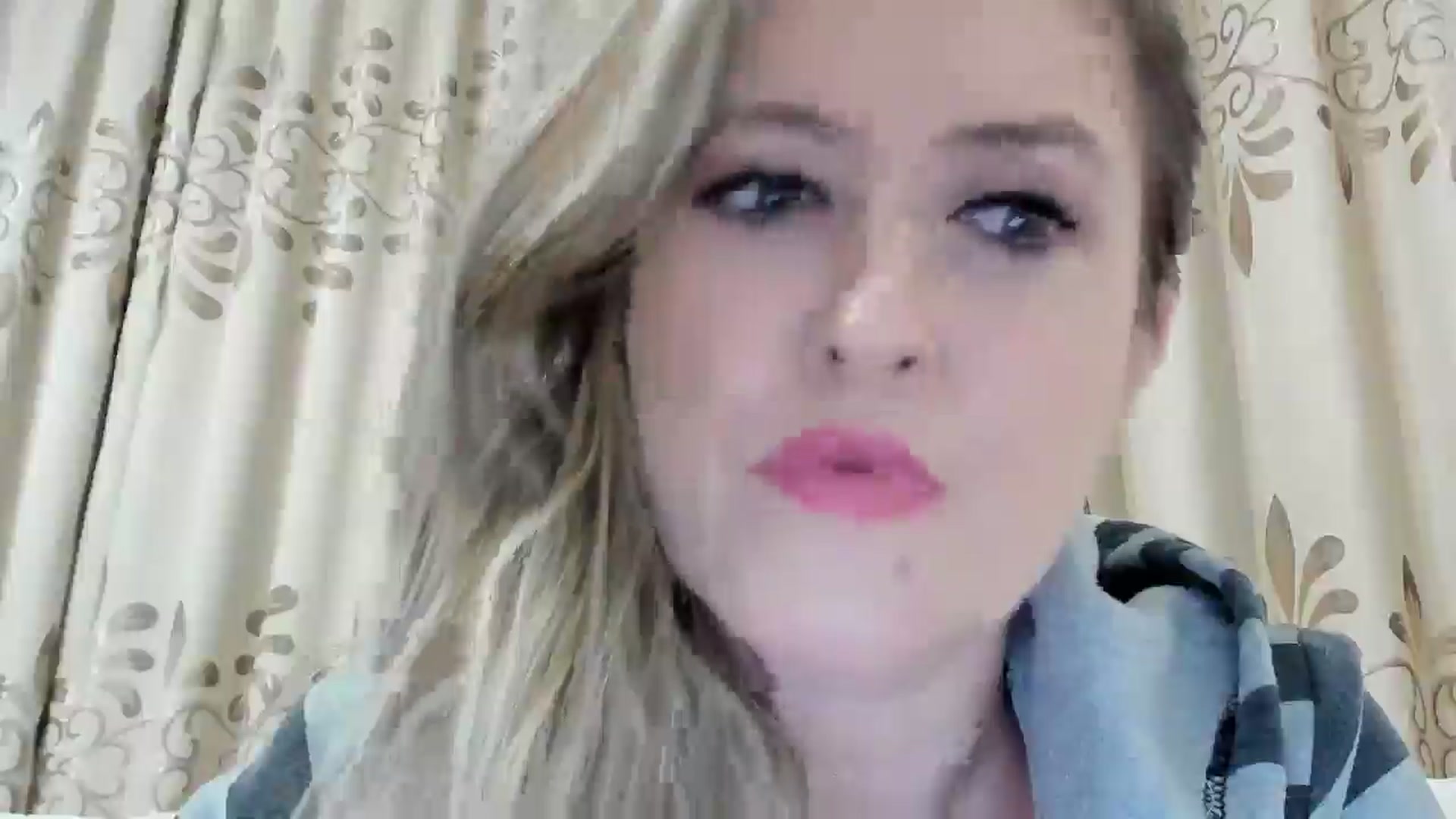 Gallery image thumbnail from BestDream's myfreecams stream on, 09/30/2025, 24:00 image 4 of 20