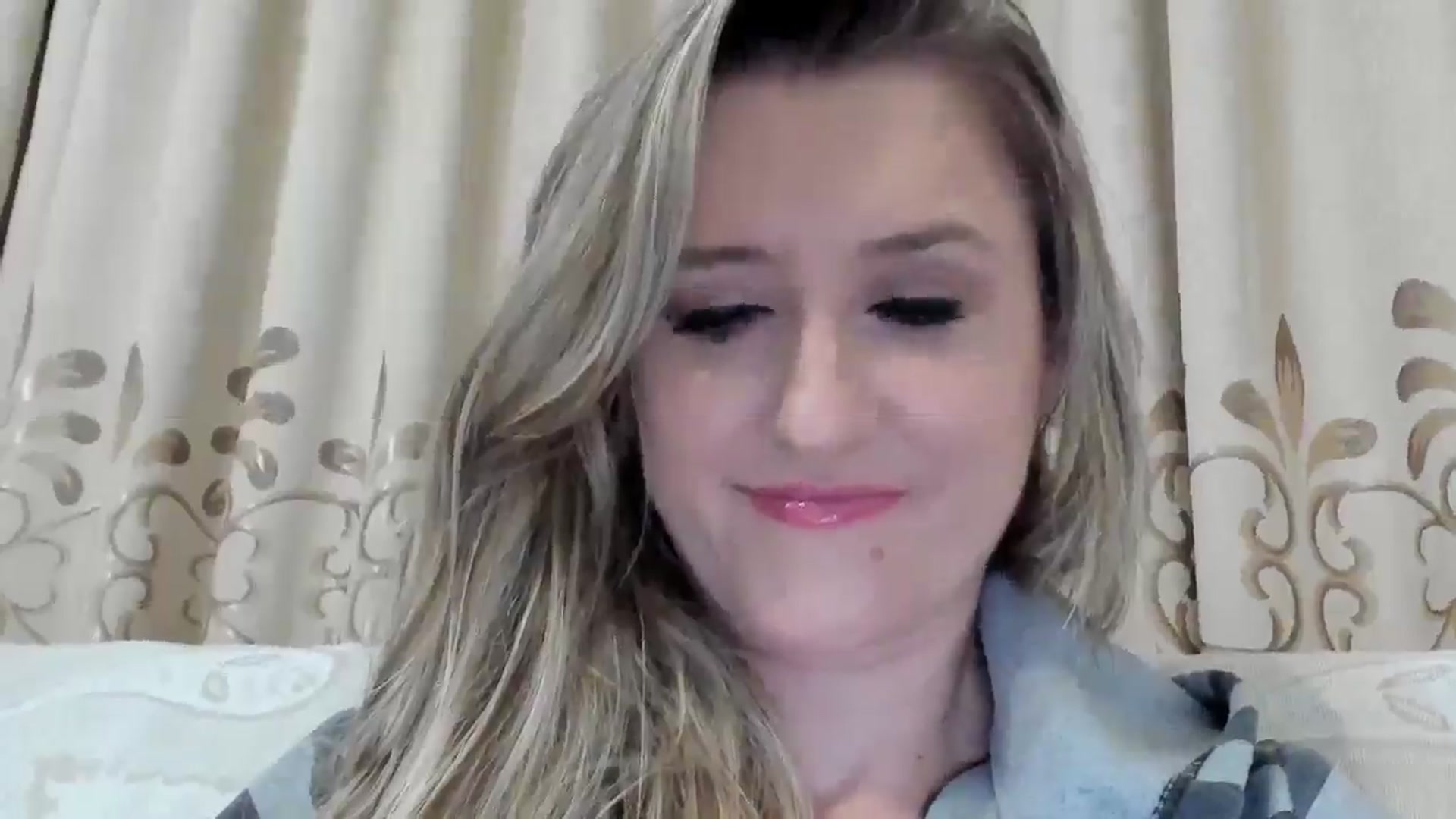 Gallery image thumbnail from BestDream's myfreecams stream on, 09/30/2025, 24:00 image 20 of 20