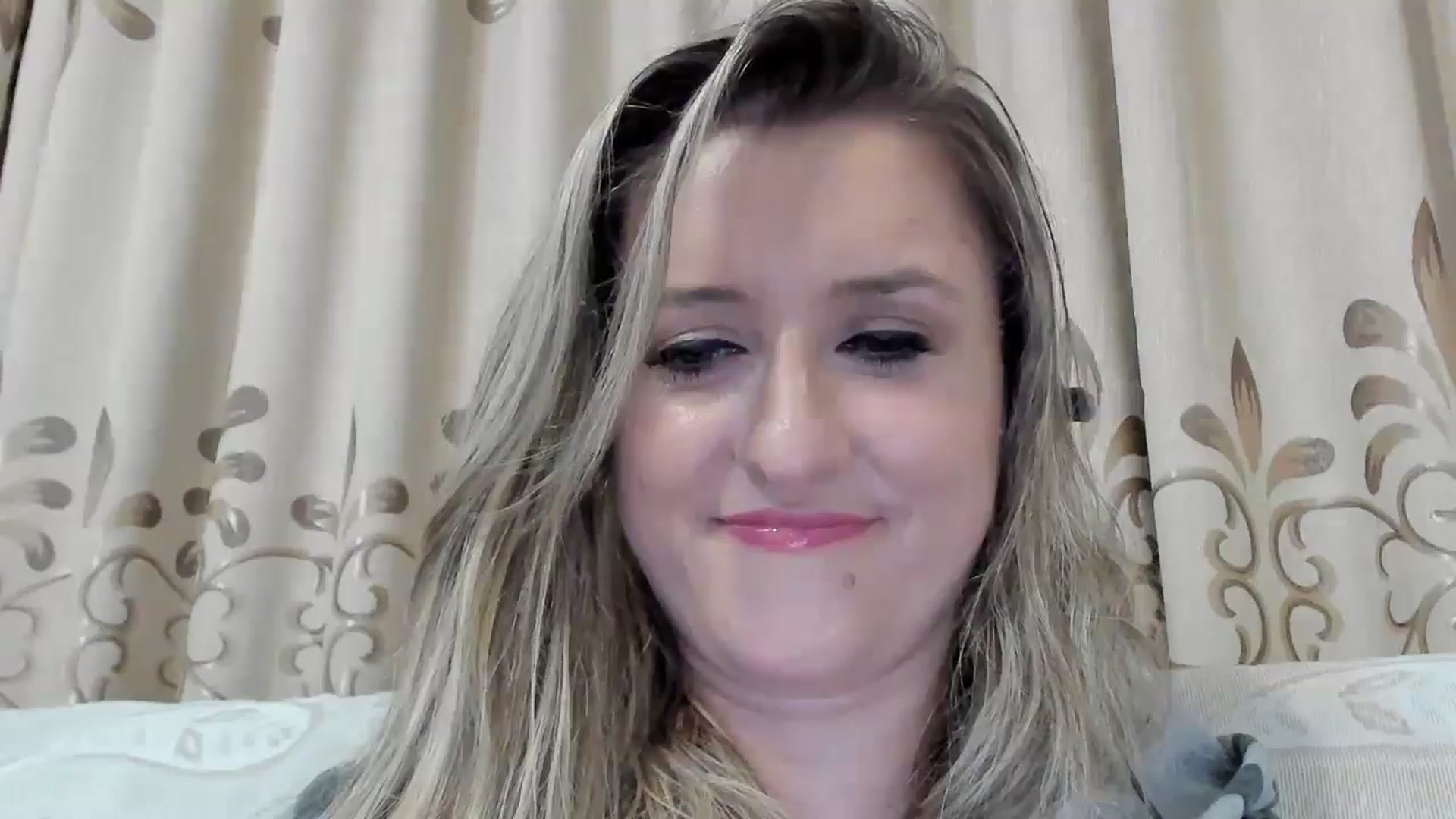 Gallery image thumbnail from BestDream's myfreecams stream on, 09/30/2025, 24:45 image 3 of 20