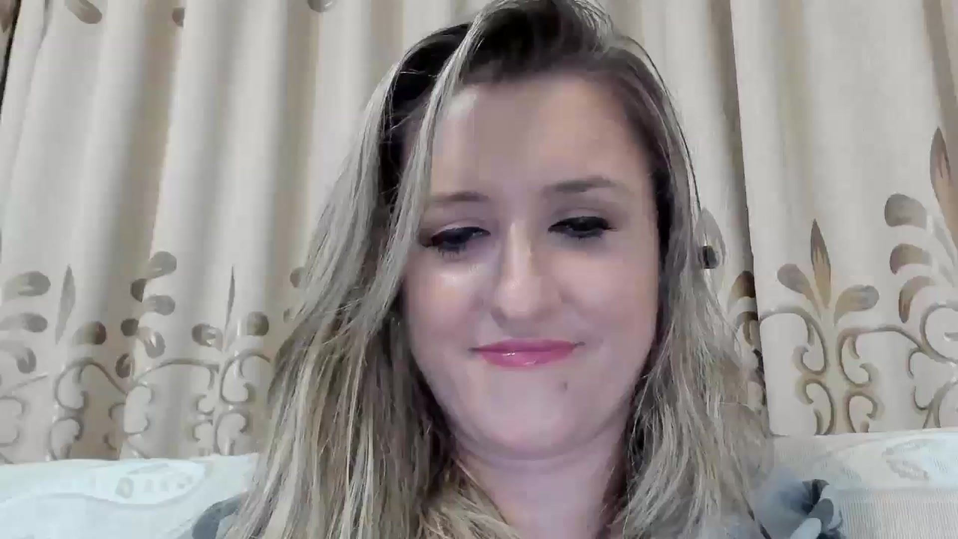Gallery image thumbnail from BestDream's myfreecams stream on, 09/30/2025, 24:45 image 2 of 20