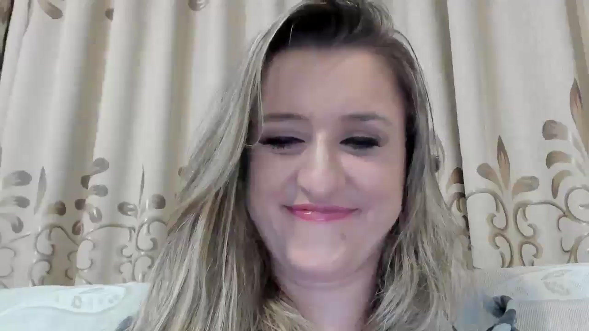 Gallery image thumbnail from BestDream's myfreecams stream on, 09/30/2025, 24:45 image 9 of 20