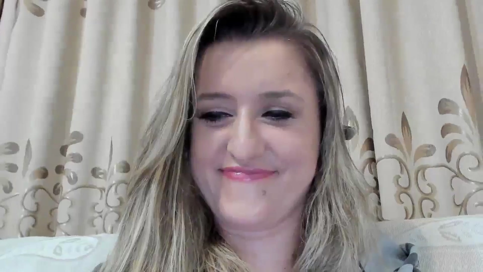 Gallery image thumbnail from BestDream's myfreecams stream on, 09/30/2025, 24:45 image 15 of 20