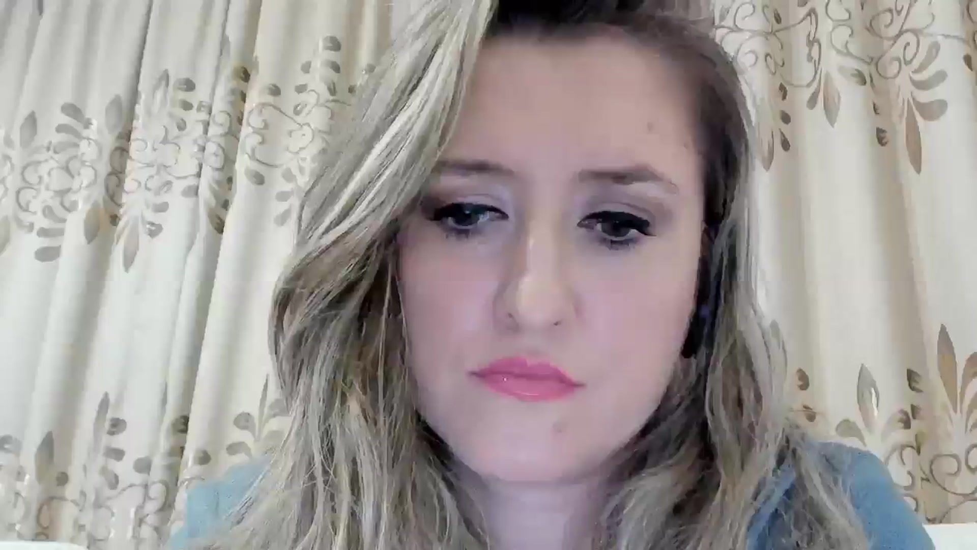 Gallery image thumbnail from BestDream's myfreecams stream on, 09/30/2025, 23:58 image 13 of 20