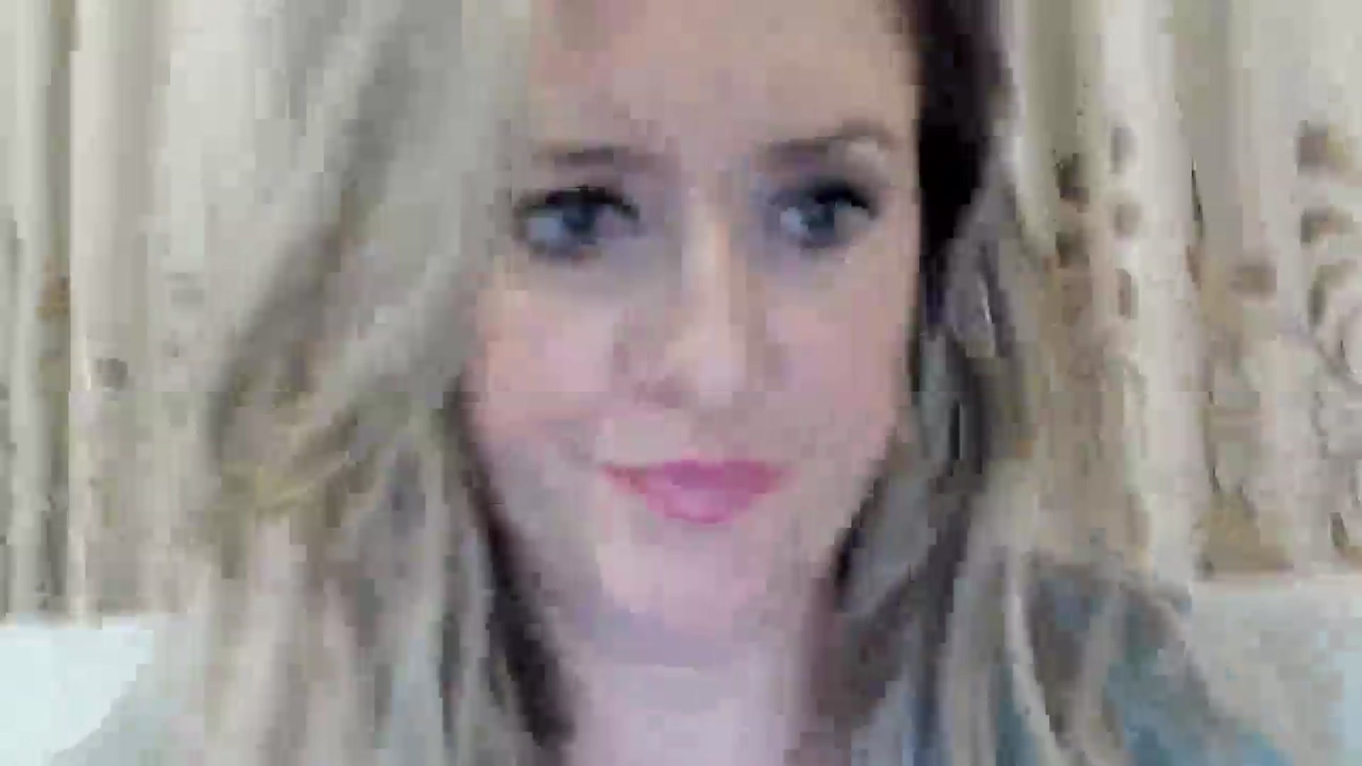 Gallery image thumbnail from BestDream's myfreecams stream on, 10/01/2025, 01:32 image 13 of 20
