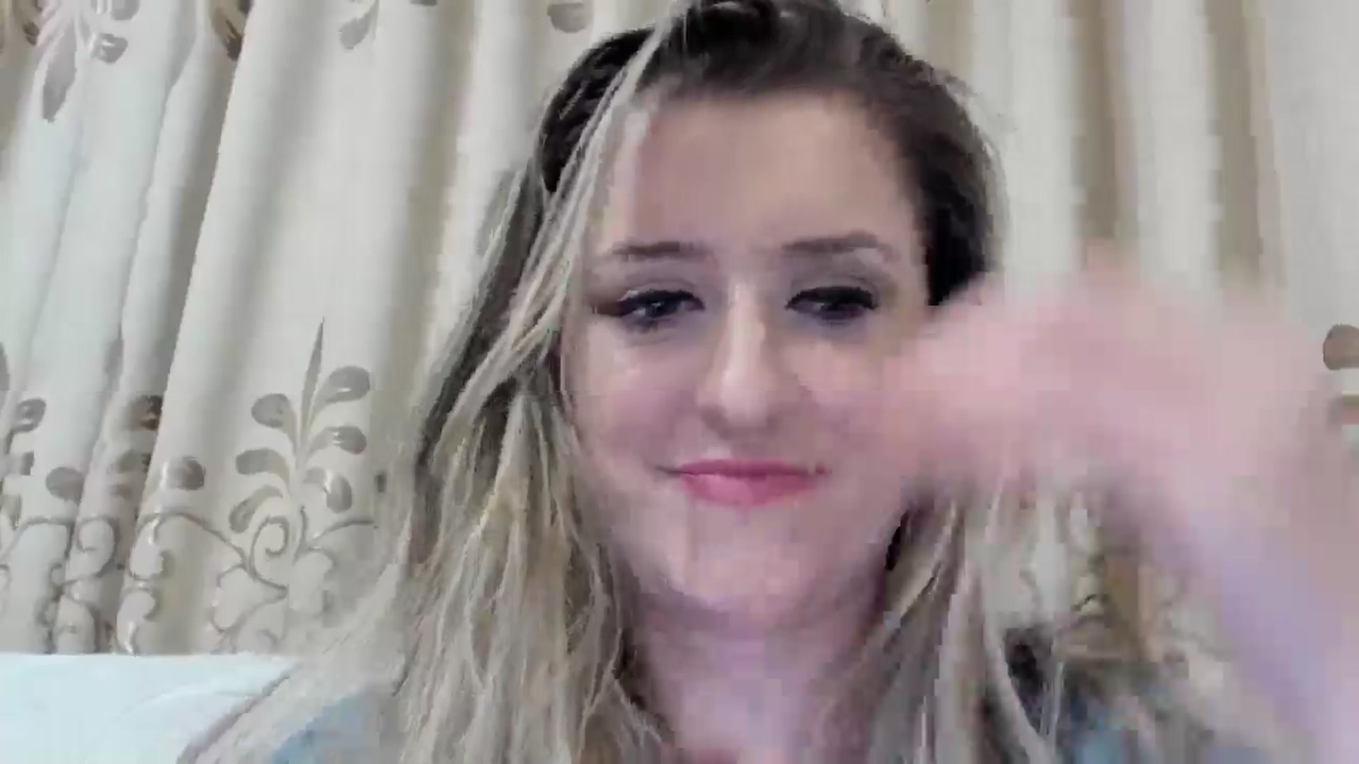 Gallery image thumbnail from BestDream's myfreecams stream on, 10/01/2025, 01:50 image 19 of 20